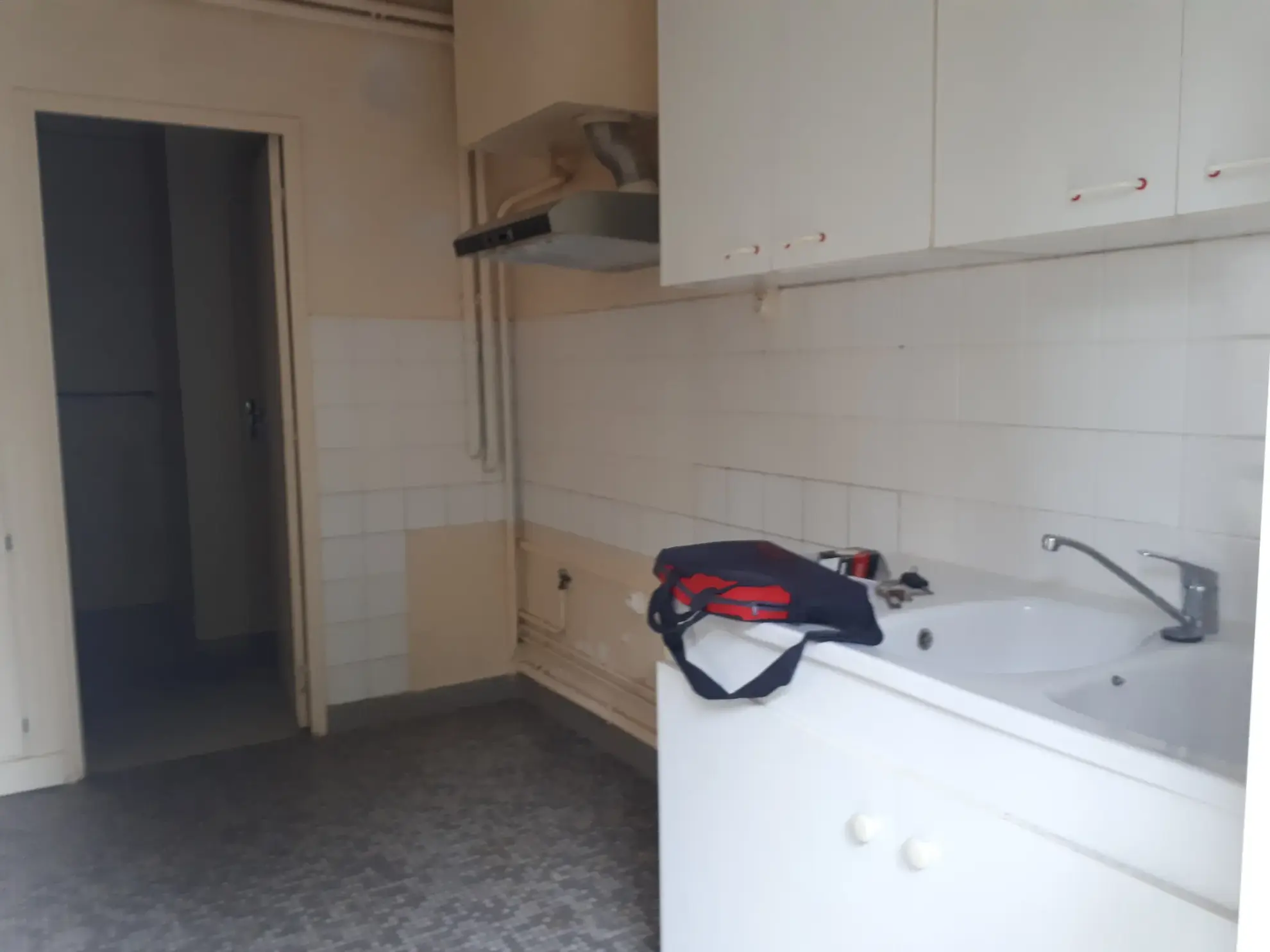 Maison à Poitiers avec jardin, terrasse et garage – 90 m² 