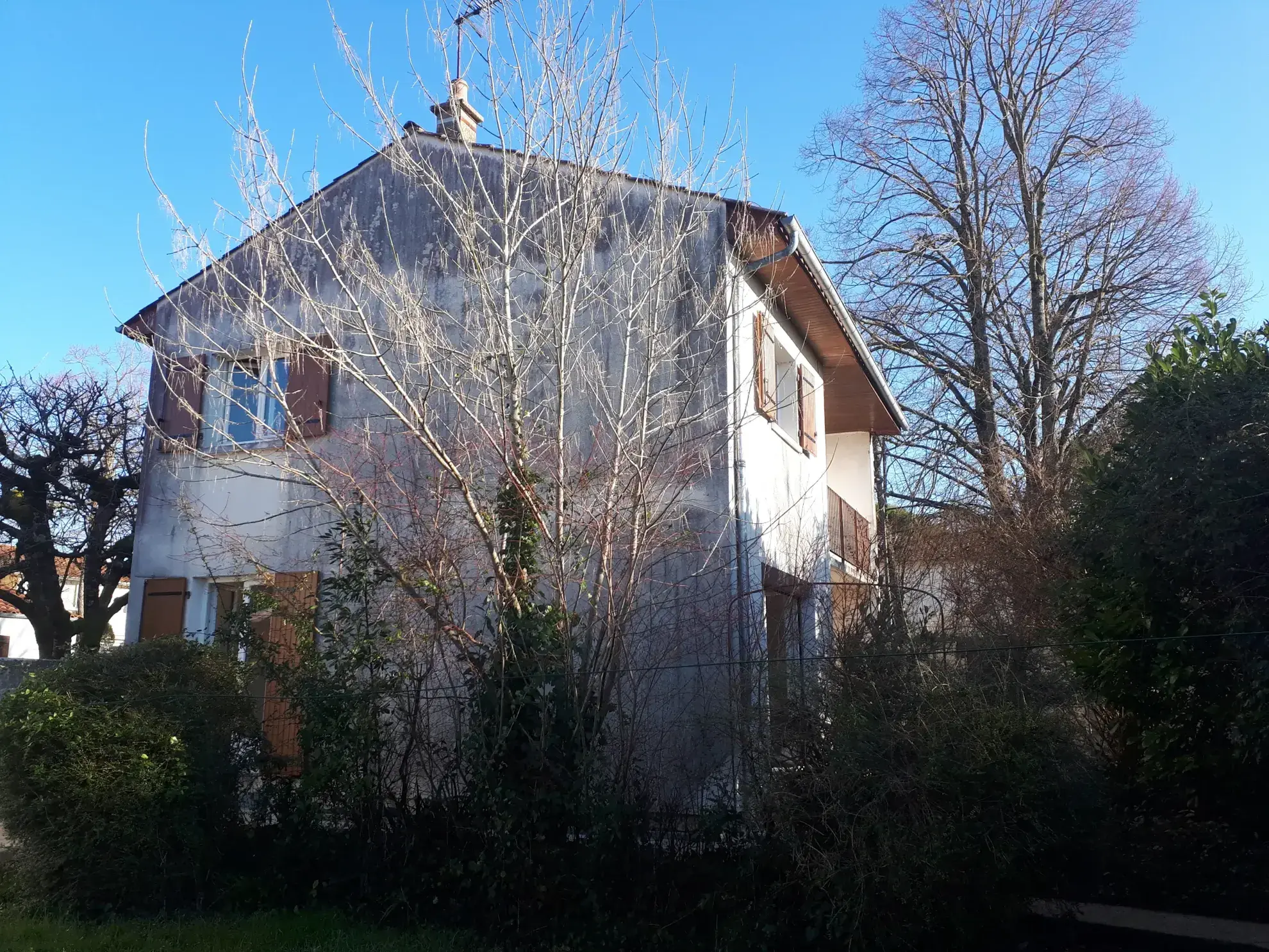 Maison à Poitiers avec jardin, terrasse et garage – 90 m²