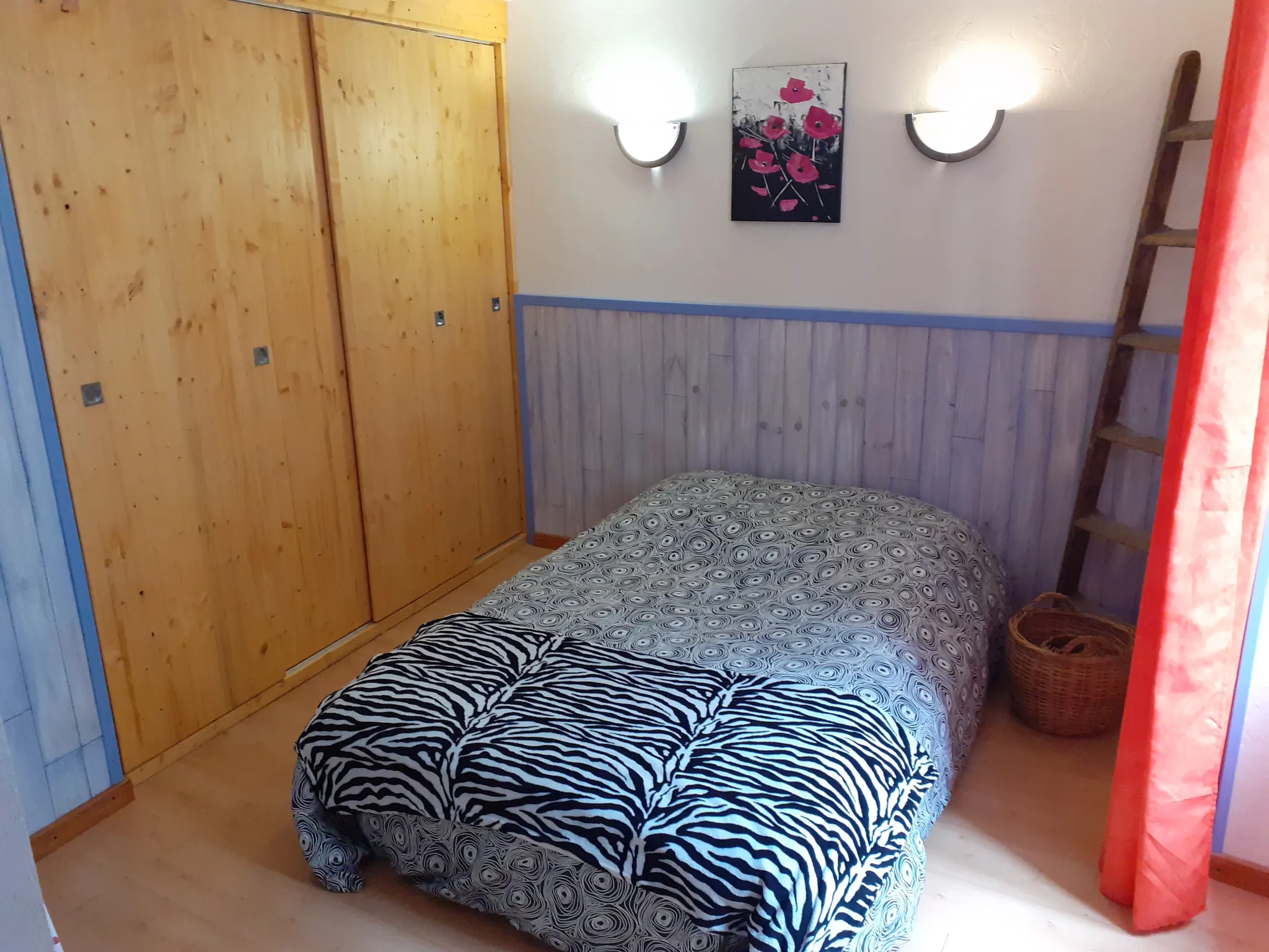 Maison de village avec deux habitations, terrasse et jardin à Le Bousquet d'Orb 