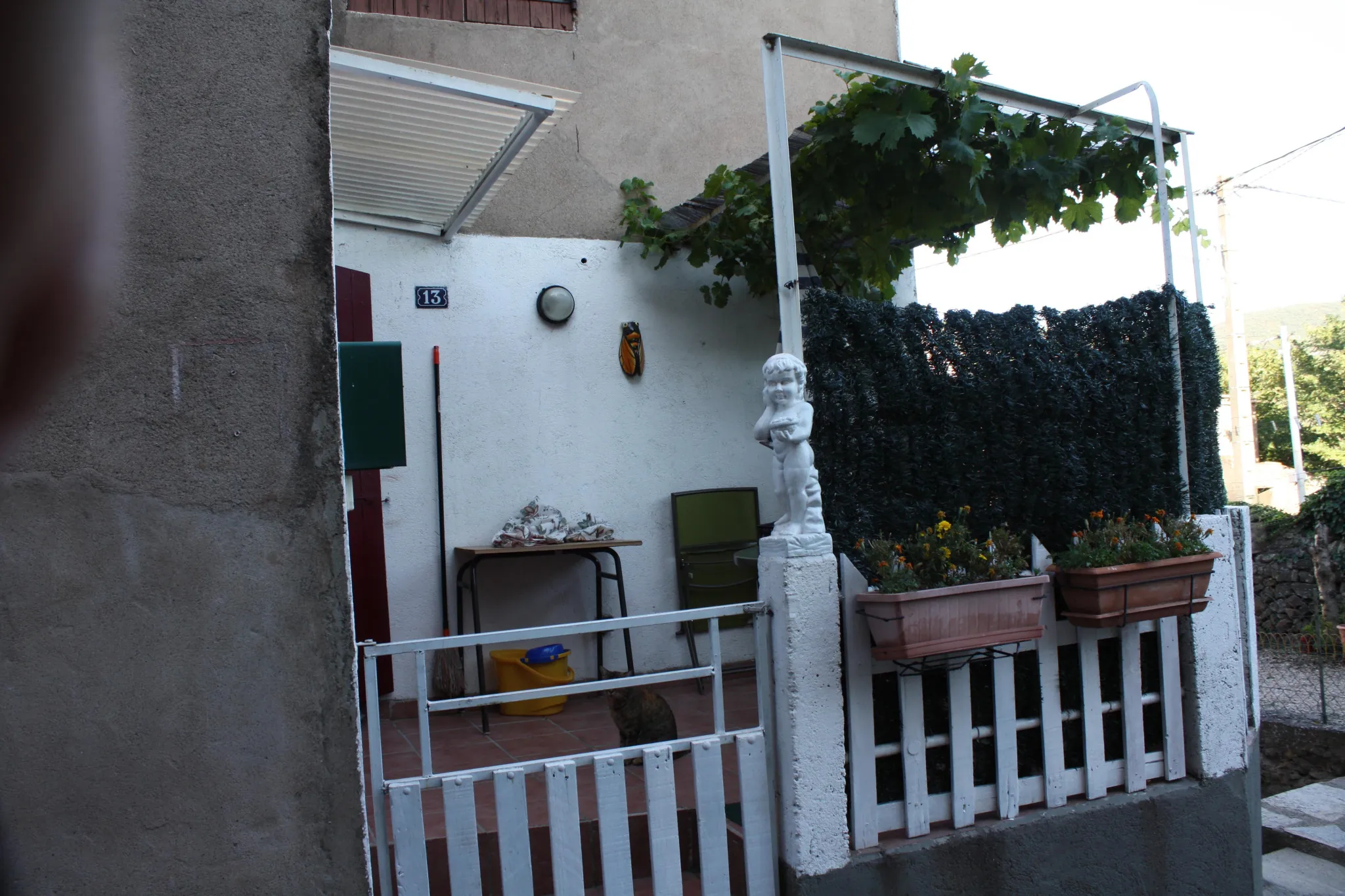 Maison de village avec deux habitations, terrasse et jardin à Le Bousquet d'Orb 