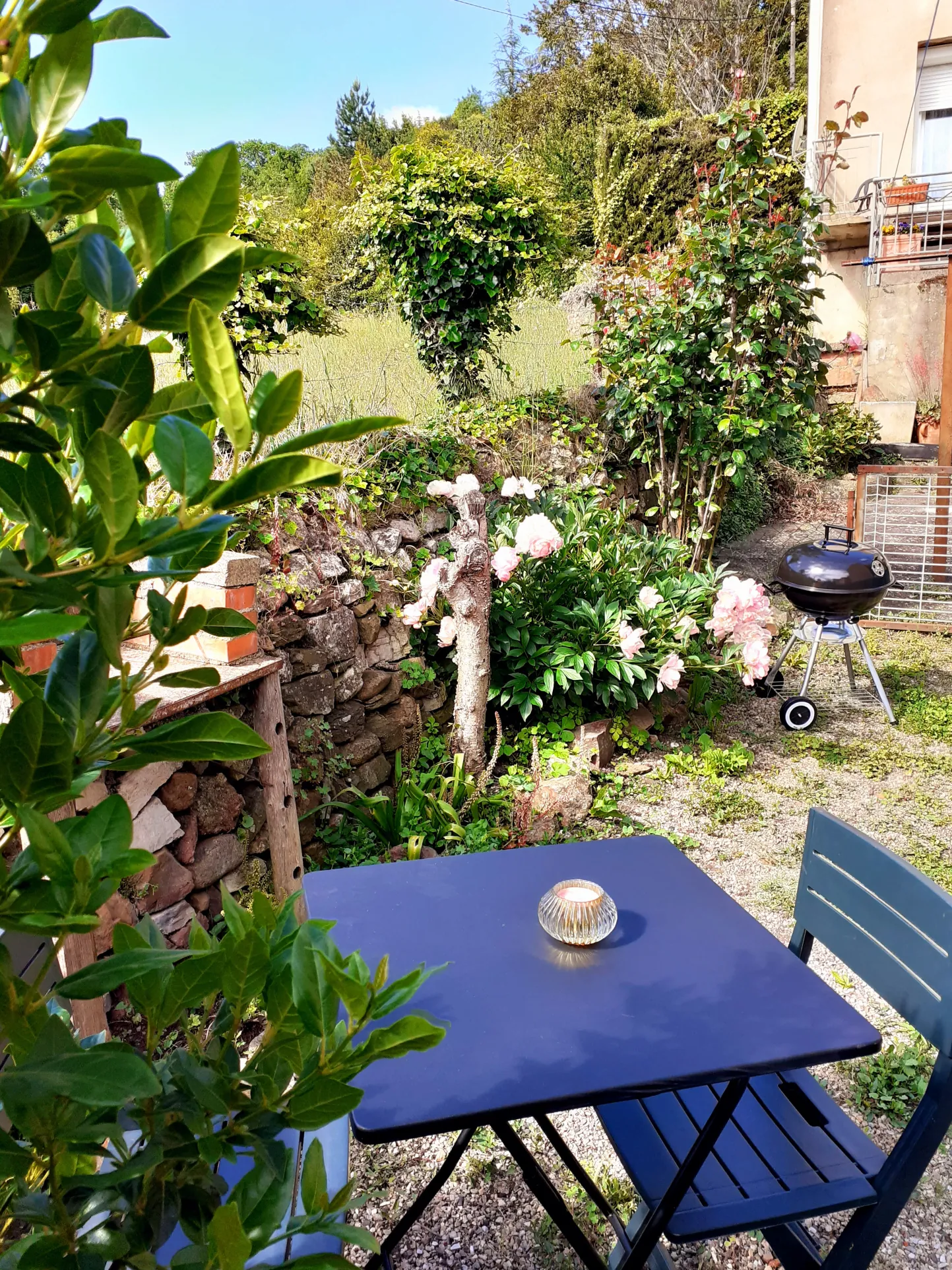Maison de village avec deux habitations, terrasse et jardin à Le Bousquet d'Orb 