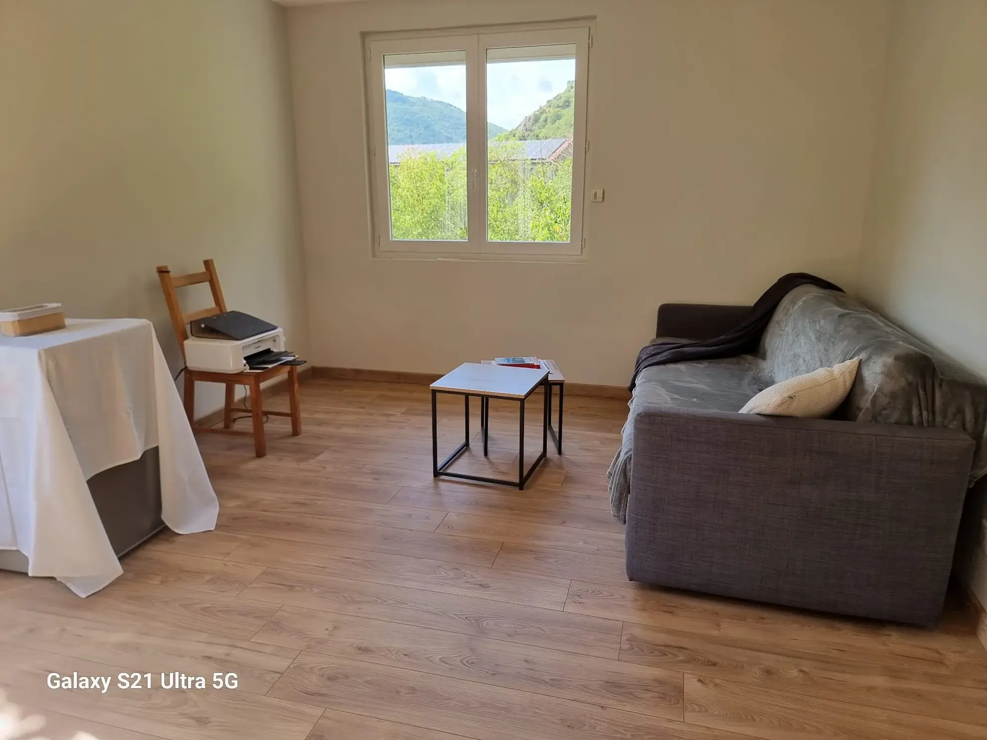 Belle maison avec terrain à Brusque, 3 chambres, vue panoramique, potentiel indépendant 