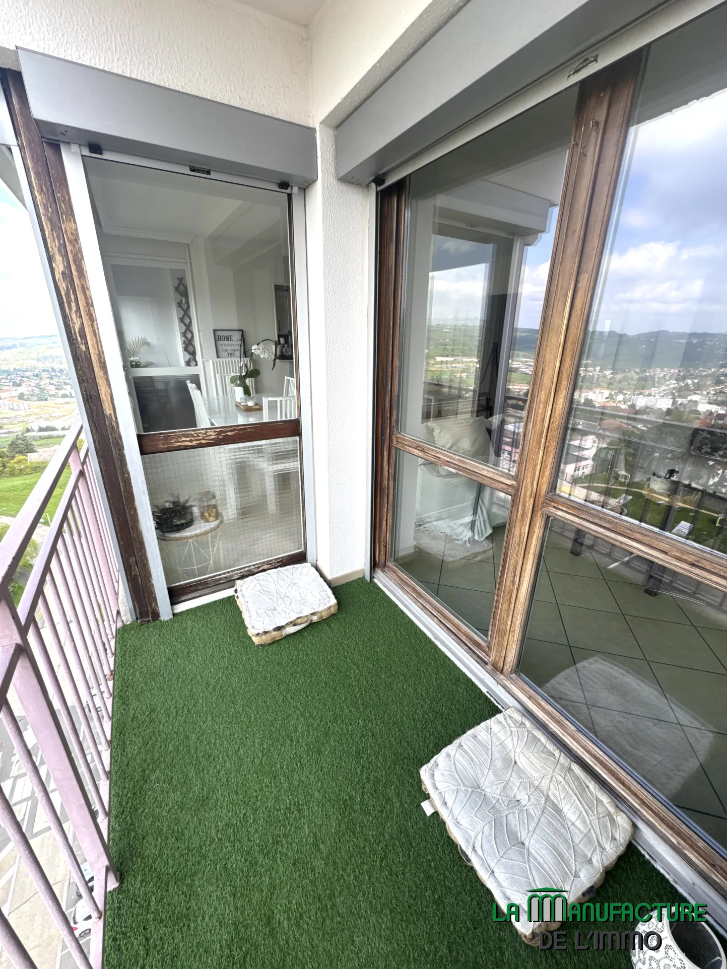 Appartement F5 de 98 m² avec balcon, cave et parking à Villars Le Plat Haut 