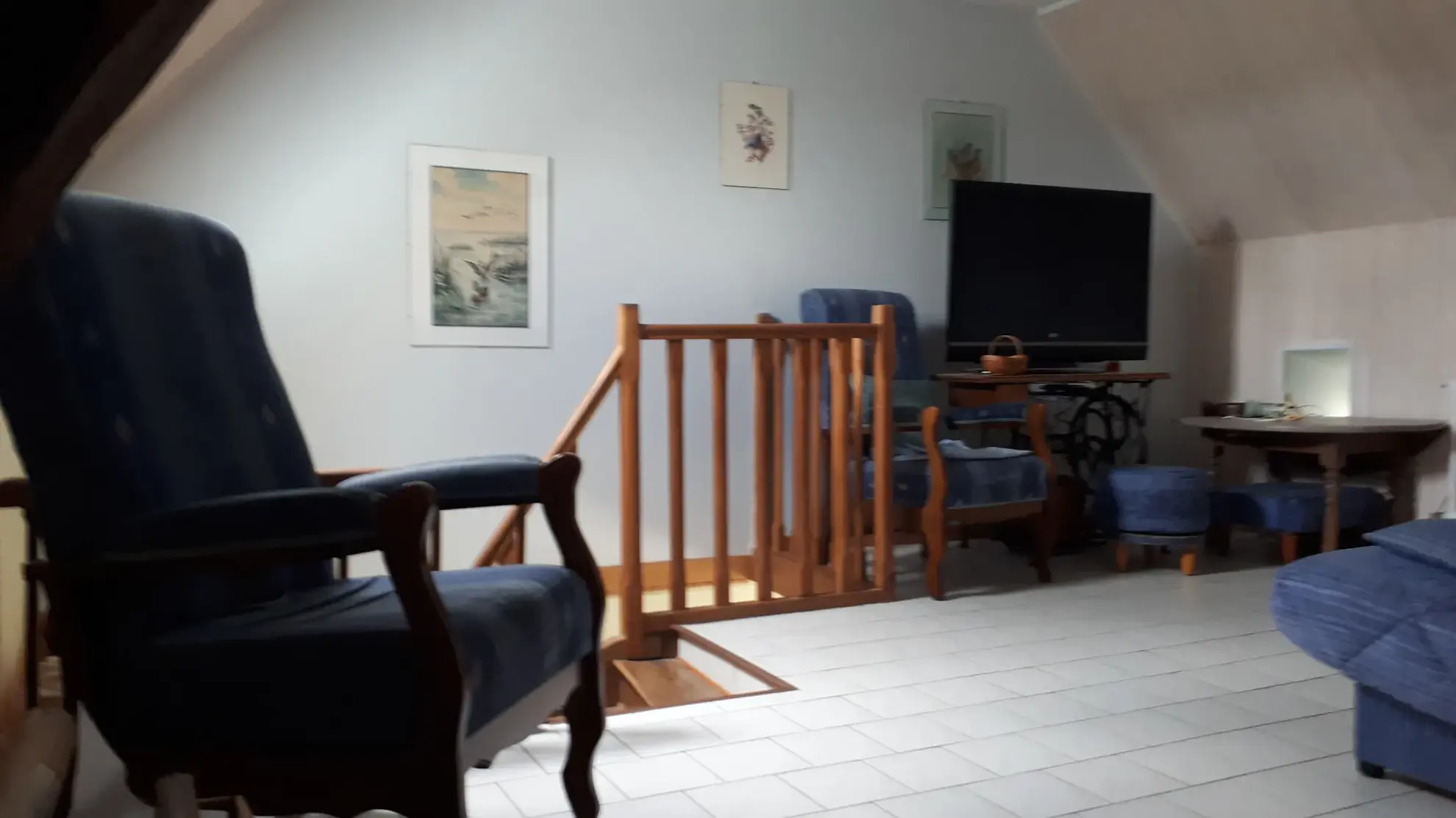 Ensemble immobilier de charme à Dangé-Saint-Romain avec maison, corps de ferme et dépendances 