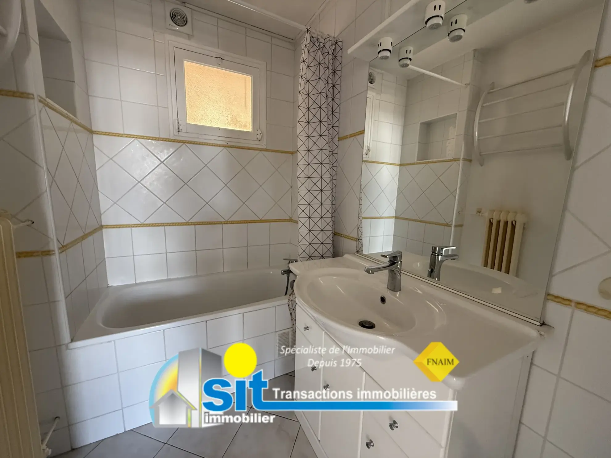 Appartement 3 pièces avec balcon et cave à Vienne dans résidence sécurisée 