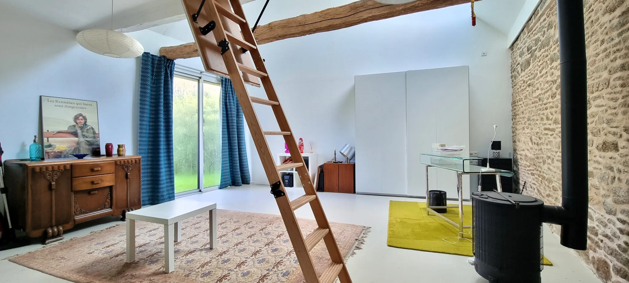 Longère de 5 pièces avec gîte indépendant à Ménéac près de Rennes 