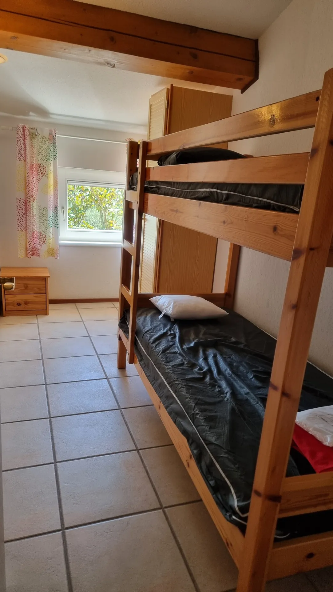 Villa 3 chambres à Vidauban dans un domaine sécurisé avec piscine et équipements modernes 