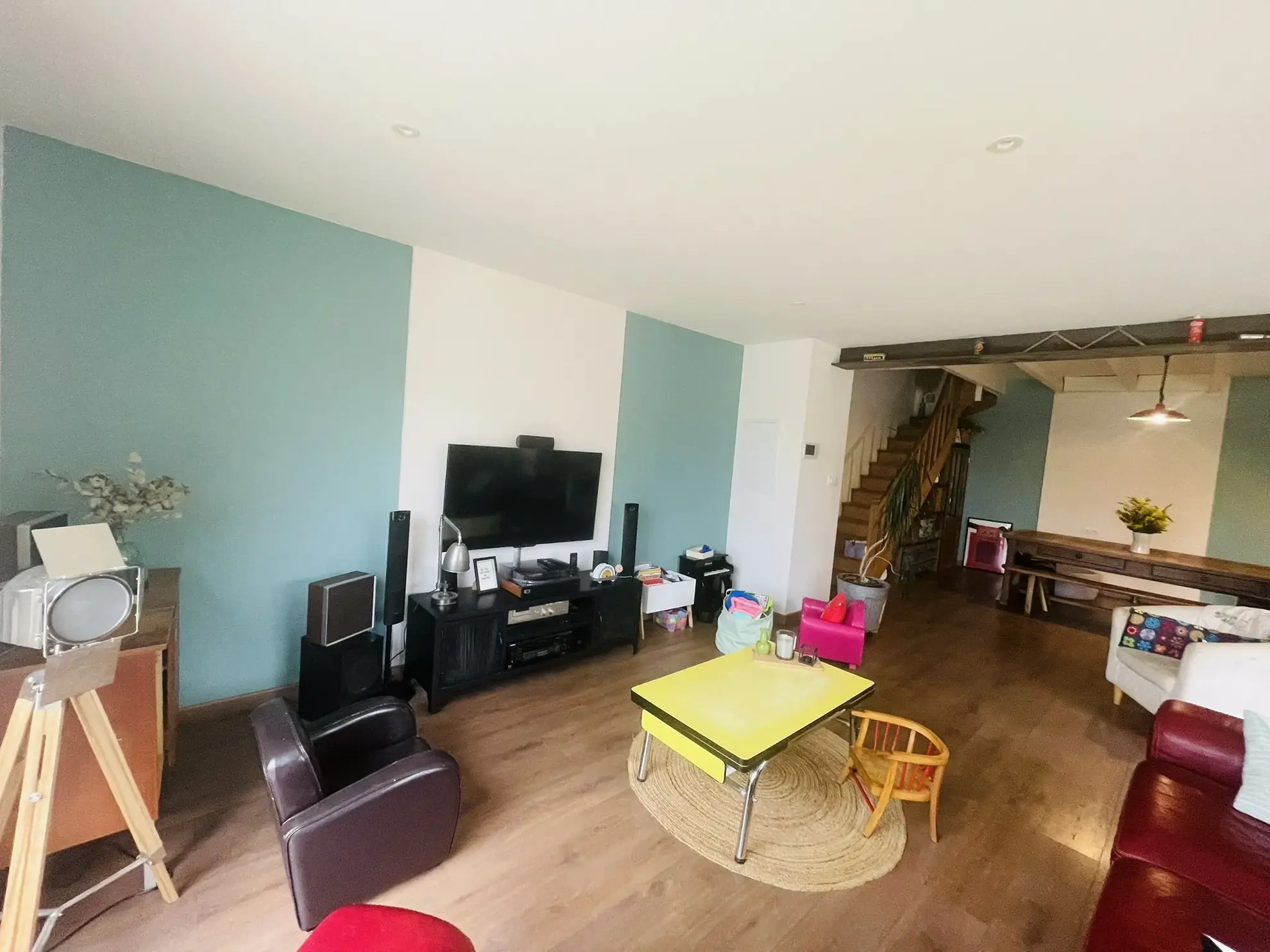 Maison de charme avec piscine chauffée à Neuville de Poitou - 105 m² 