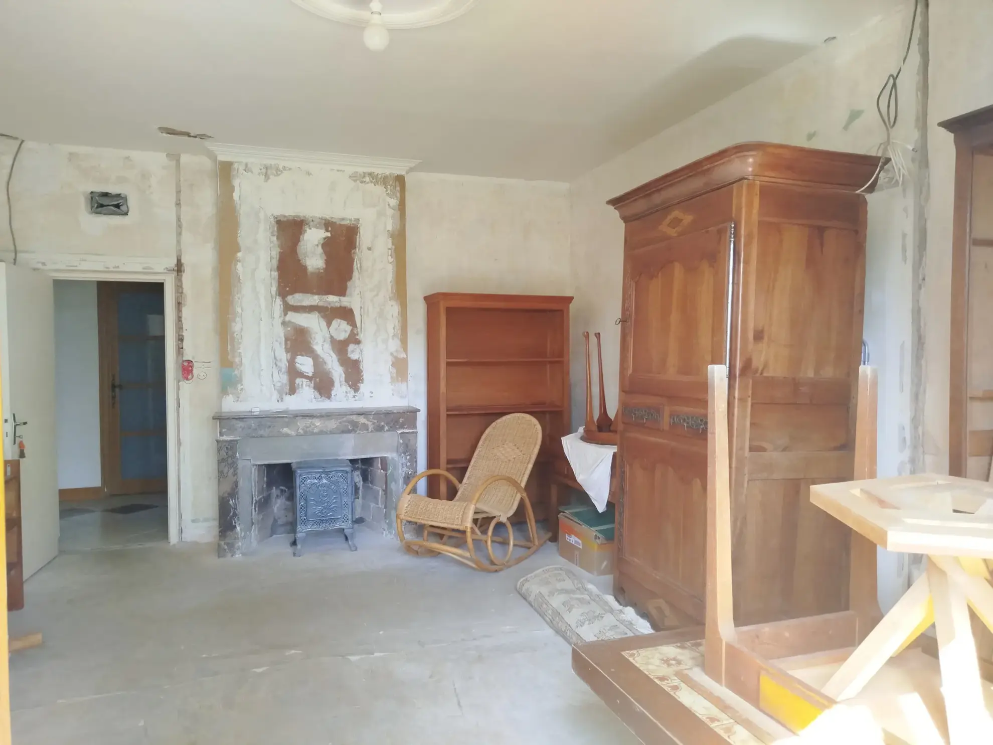 Belle longère en pierre avec jardin de 3495 m² à Soussac, Gironde 