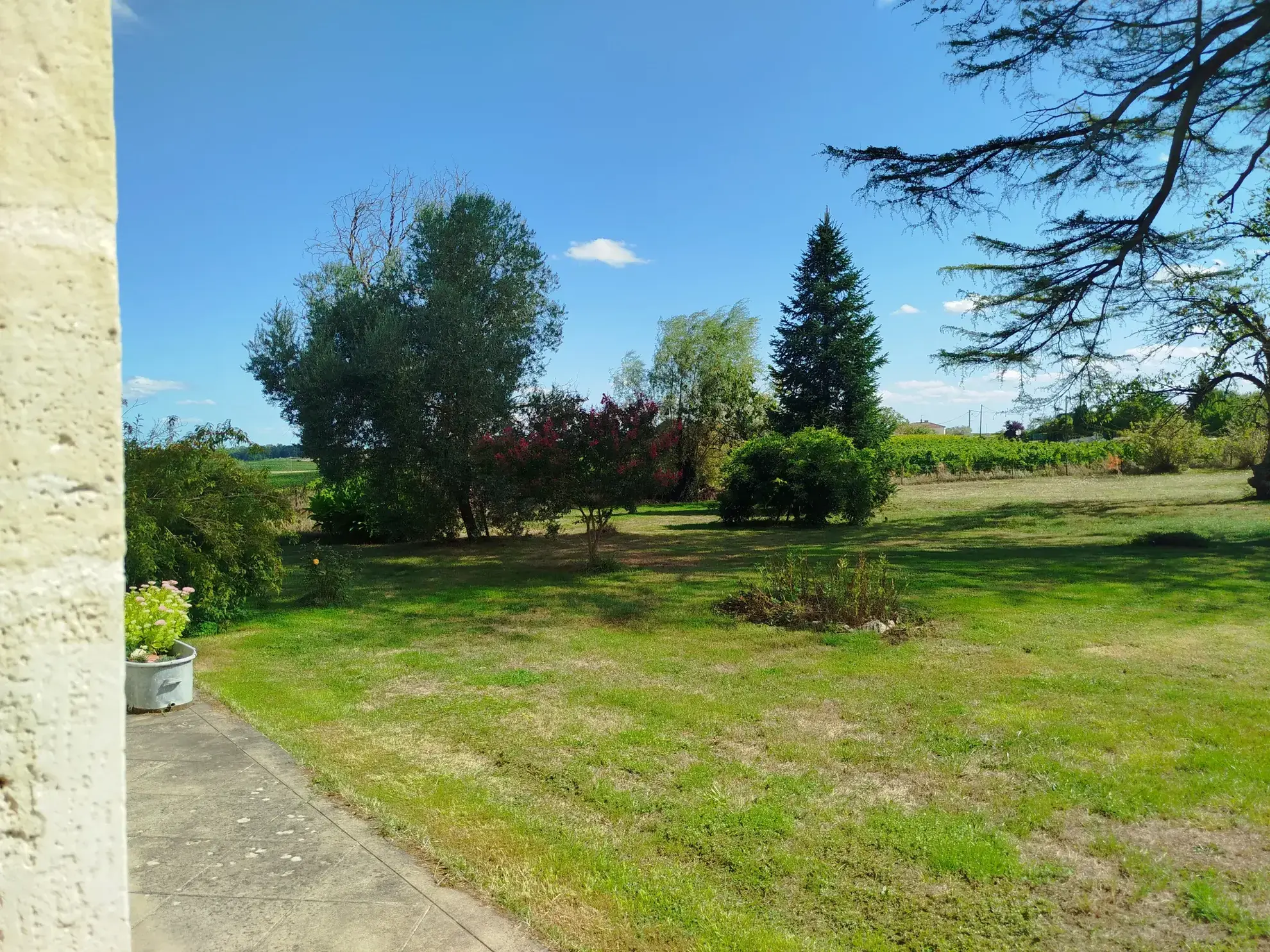 Belle longère en pierre avec jardin de 3495 m² à Soussac, Gironde 