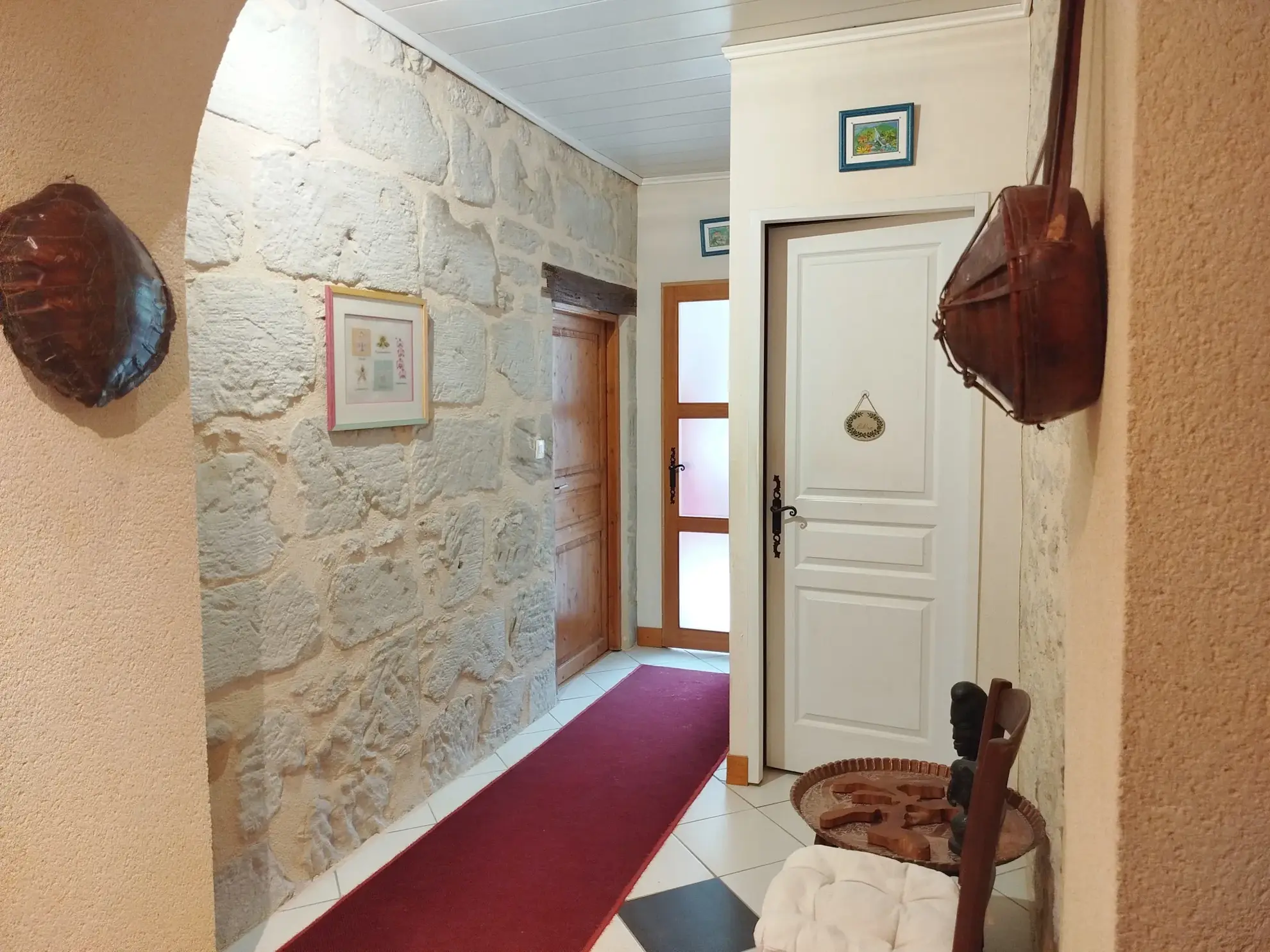 Belle longère en pierre avec jardin de 3495 m² à Soussac, Gironde 