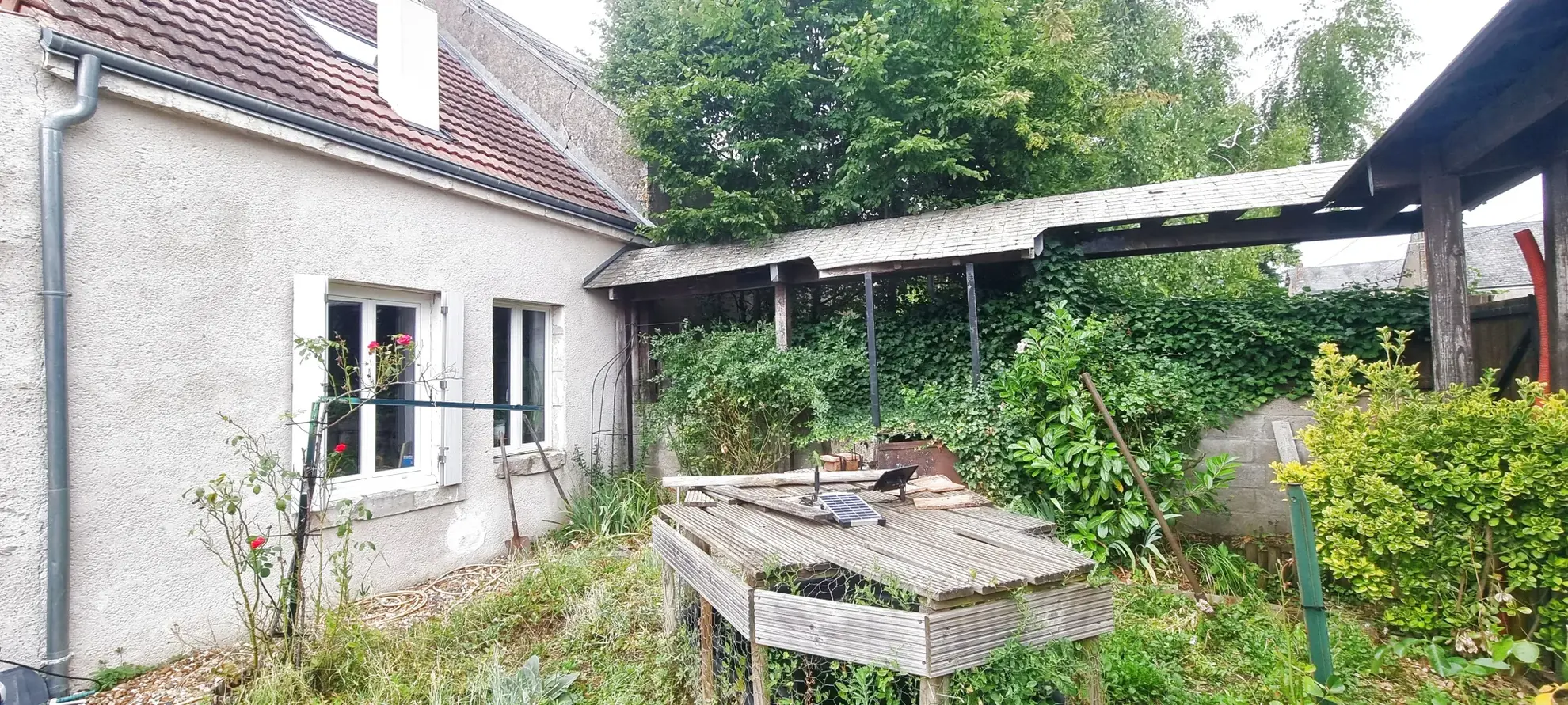 Maison atypique de 140 m² avec grand jardin à Autainville 