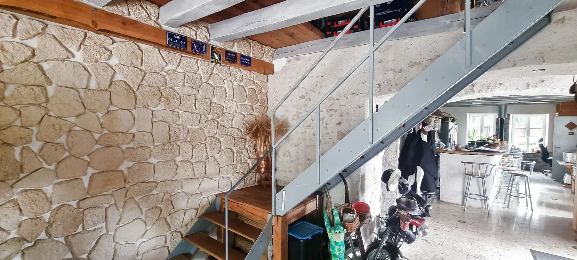 Maison atypique de 140 m² avec grand jardin à Autainville 