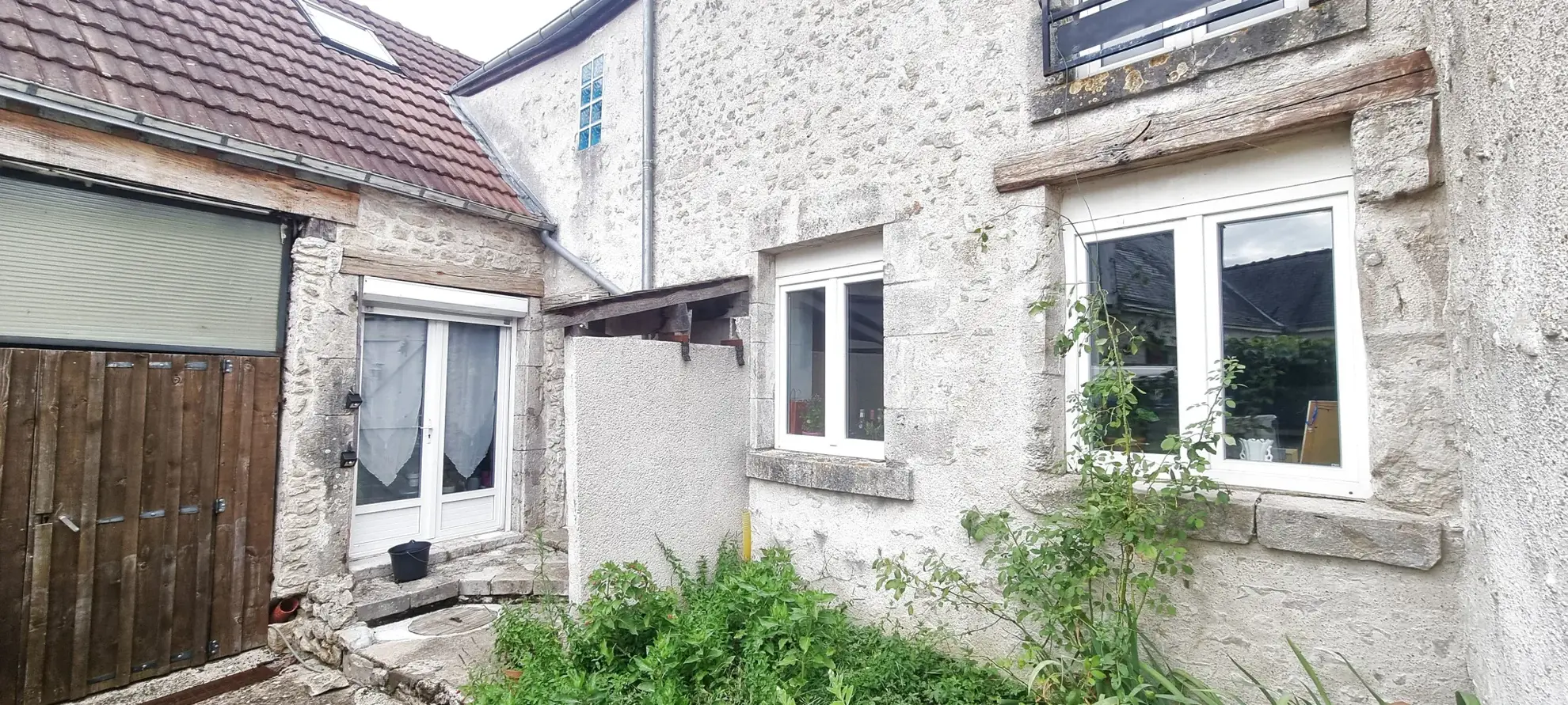 Maison atypique de 140 m² avec grand jardin à Autainville 