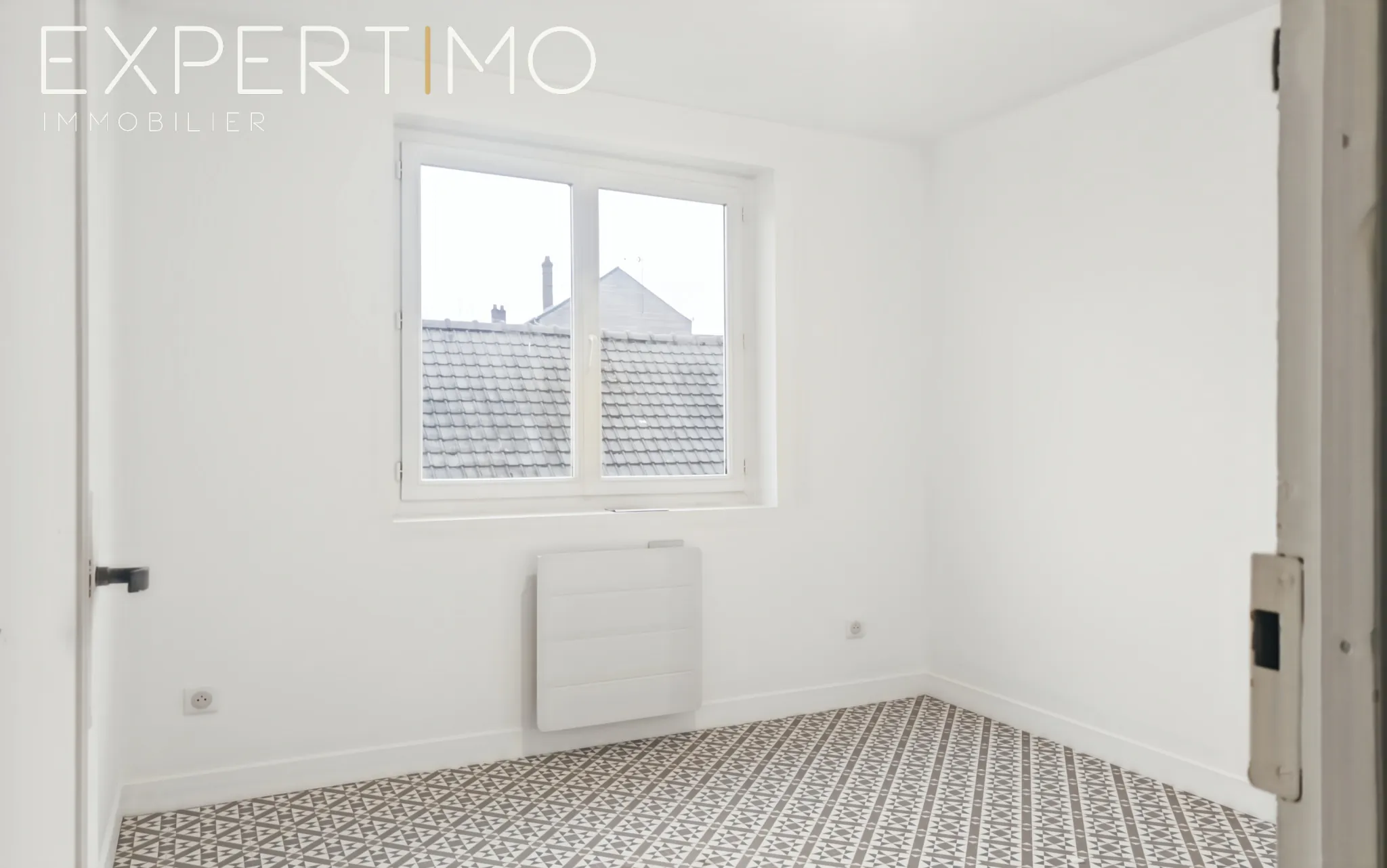 Maison à vendre en centre-ville de Rue avec terrasse et vue campagne 