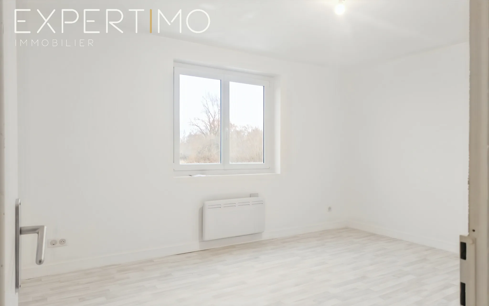 Maison à vendre en centre-ville de Rue avec terrasse et vue campagne 