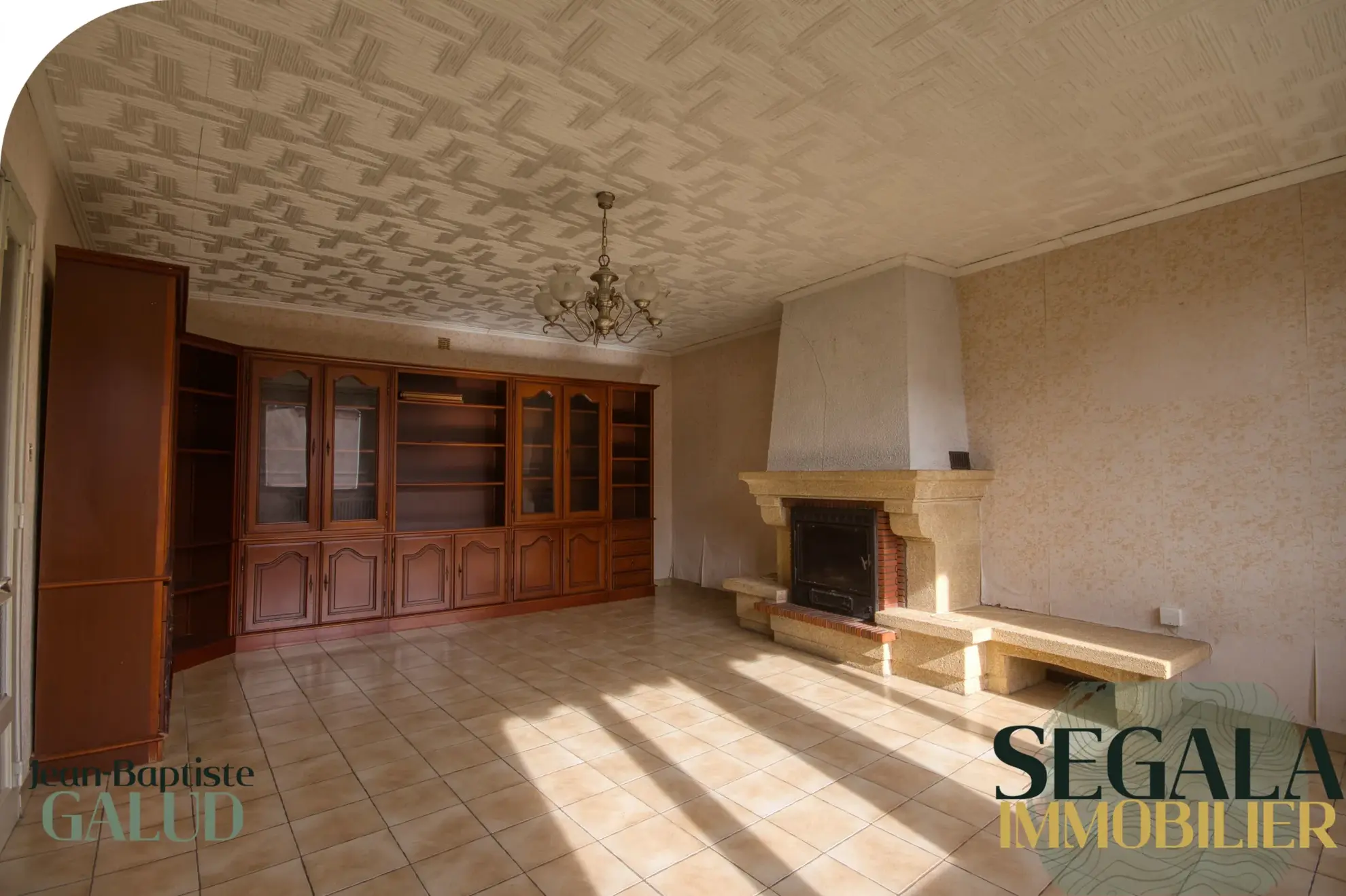 Maison à vendre de 83 m² à Carmaux, quartier Sainte Cécile avec garage et jardin 