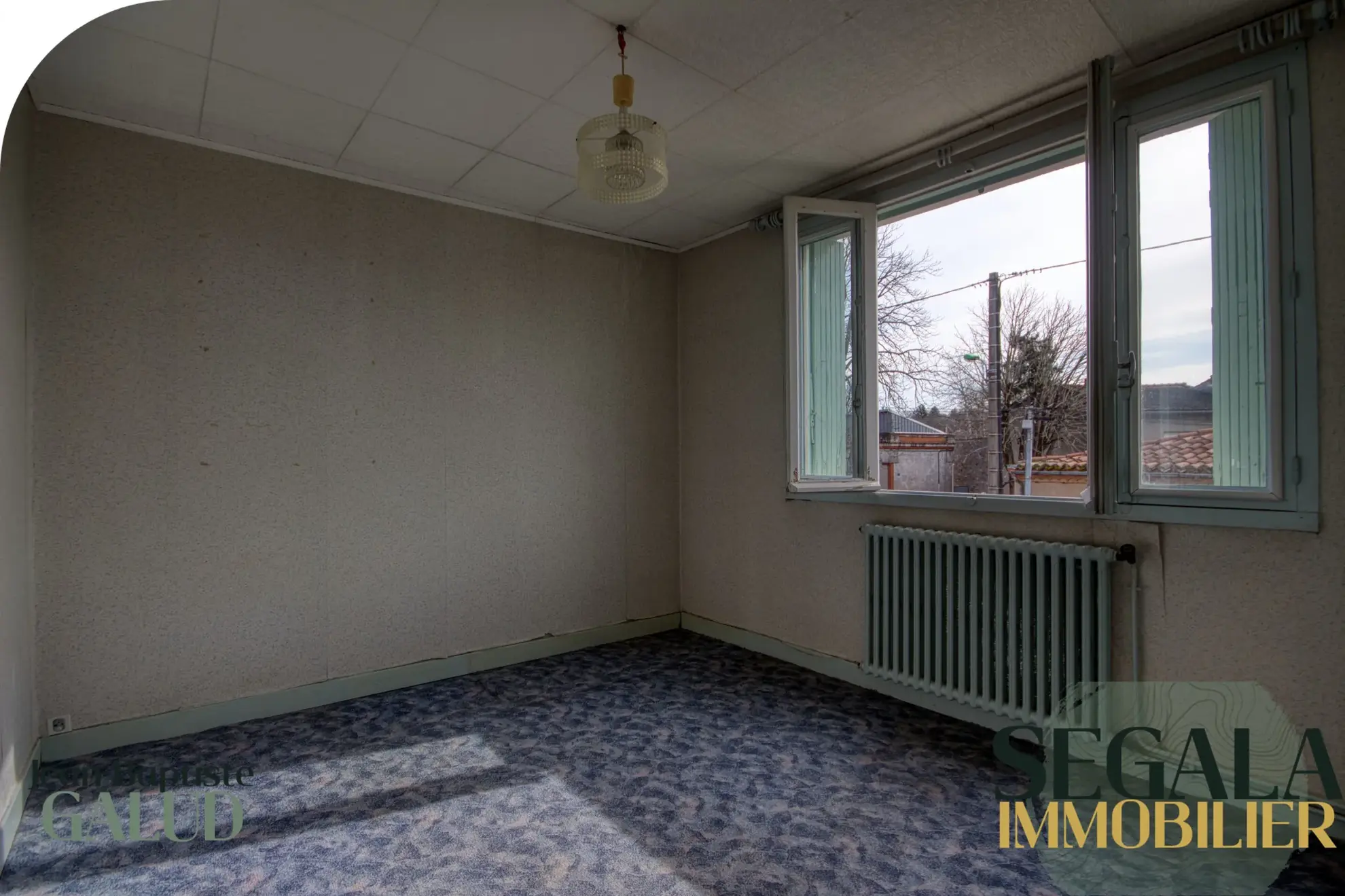 Maison à vendre de 83 m² à Carmaux, quartier Sainte Cécile avec garage et jardin 