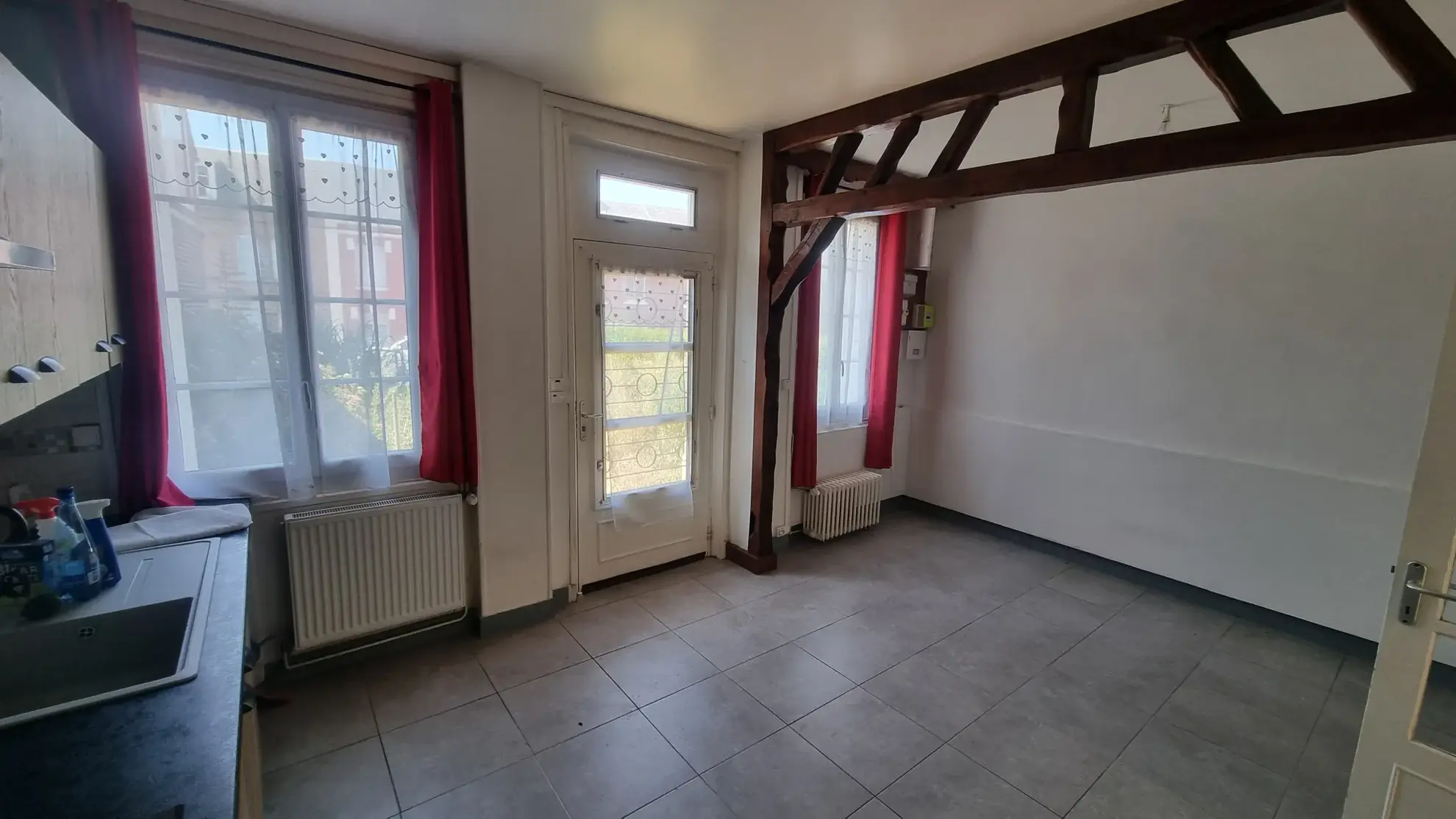 Maison à Eu avec deux logements à proximité de la mer – Investissement ou résidence secondaire 