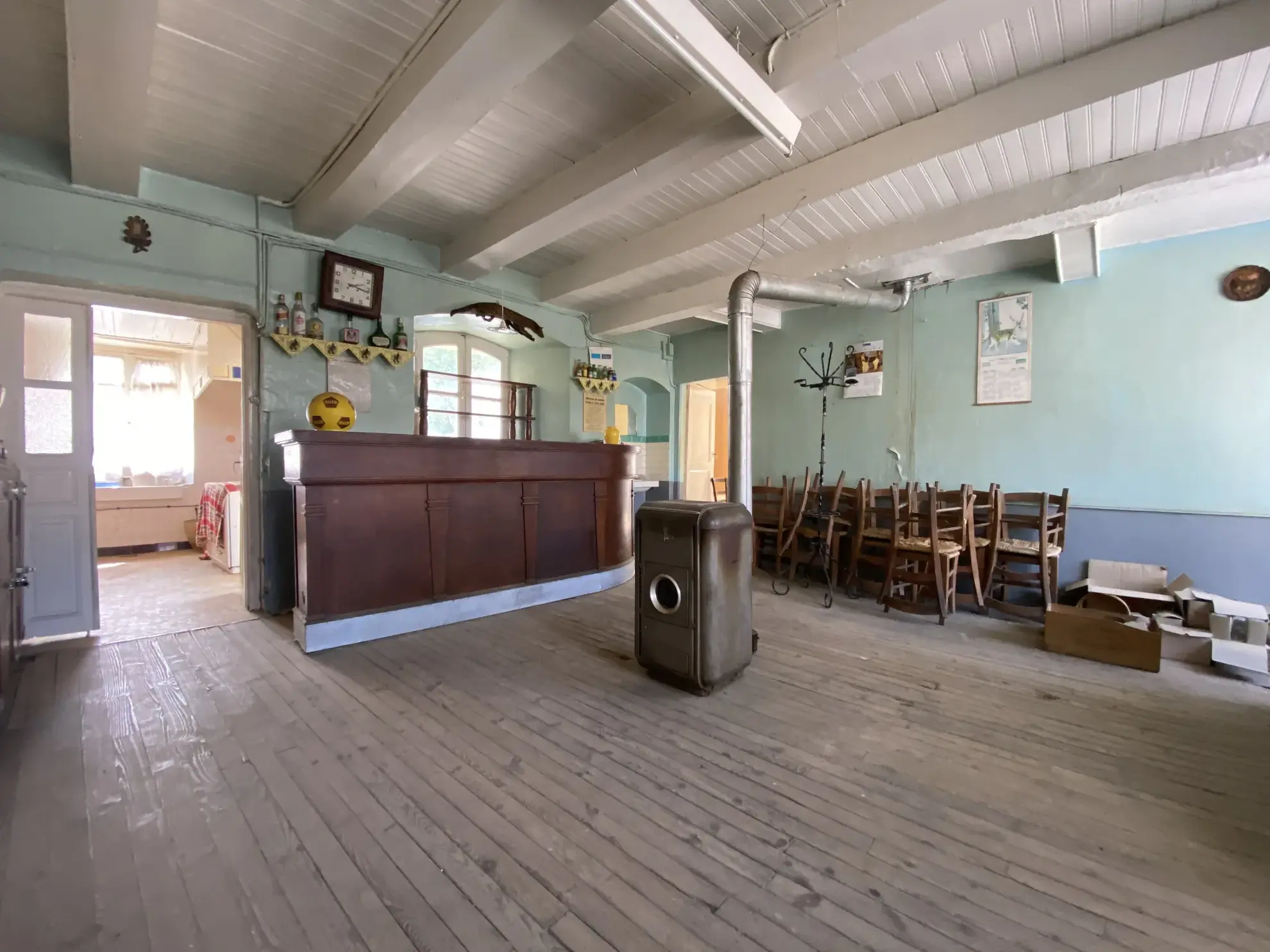 Magnifique ensemble immobilier en pierre avec terrain constructible à Ségur (Aveyron) 