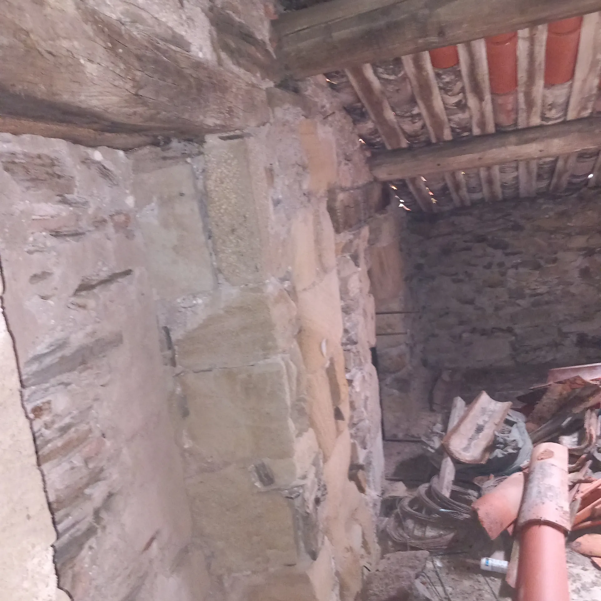 Appartement dans château médiéval de 78 m² avec vue à Le Poujol-sur-Orb 