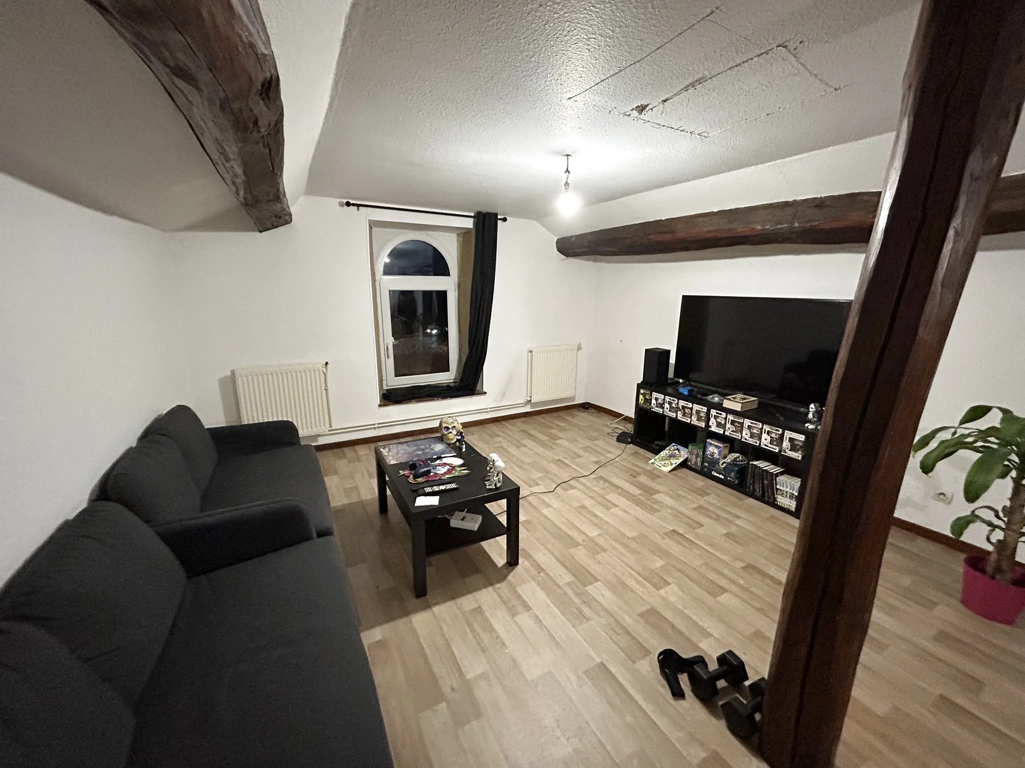 Immeuble de 4 logements à vendre à Remilly, excellente rentabilité 