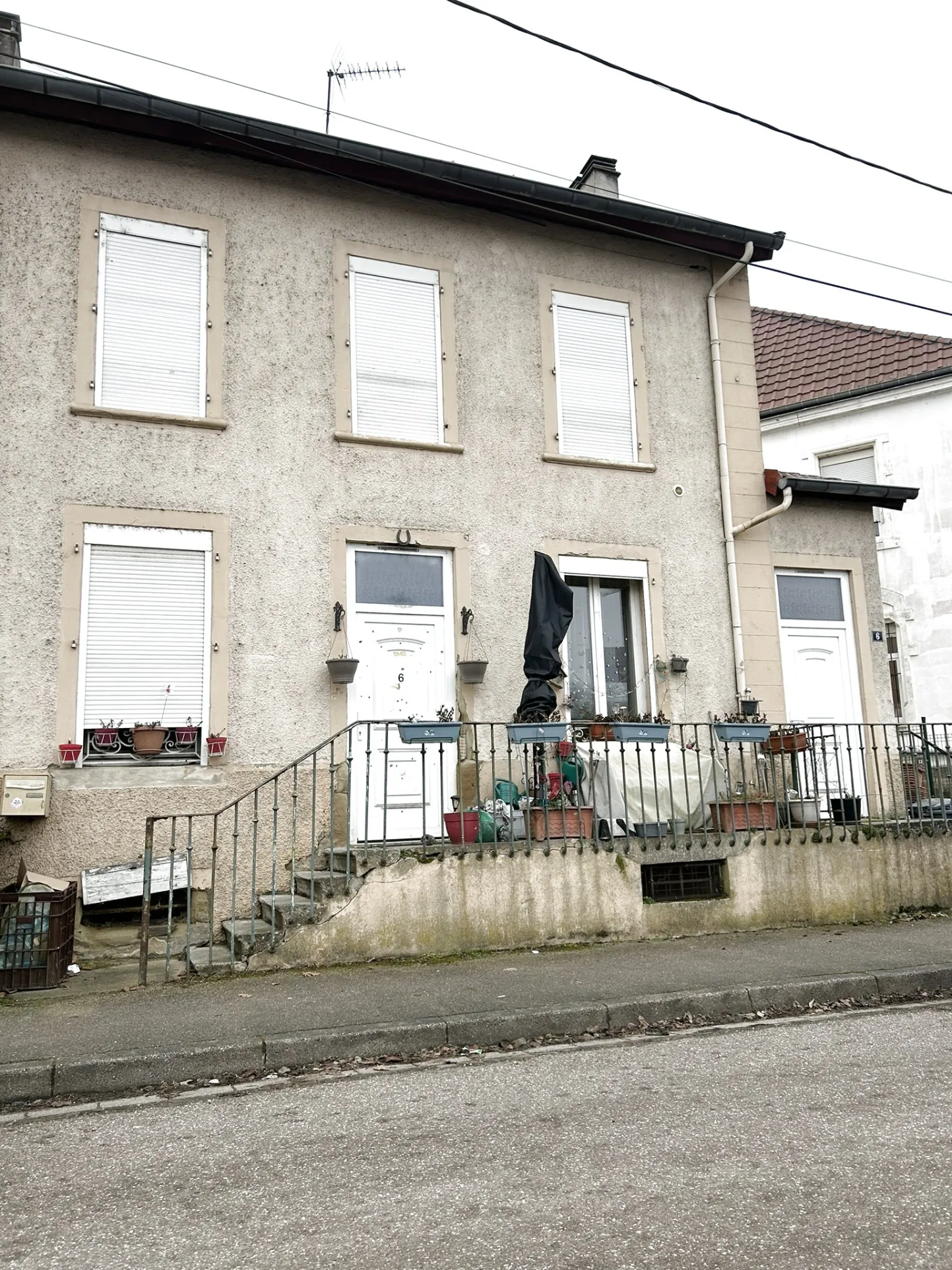 Immeuble de 4 logements à vendre à Remilly, excellente rentabilité 