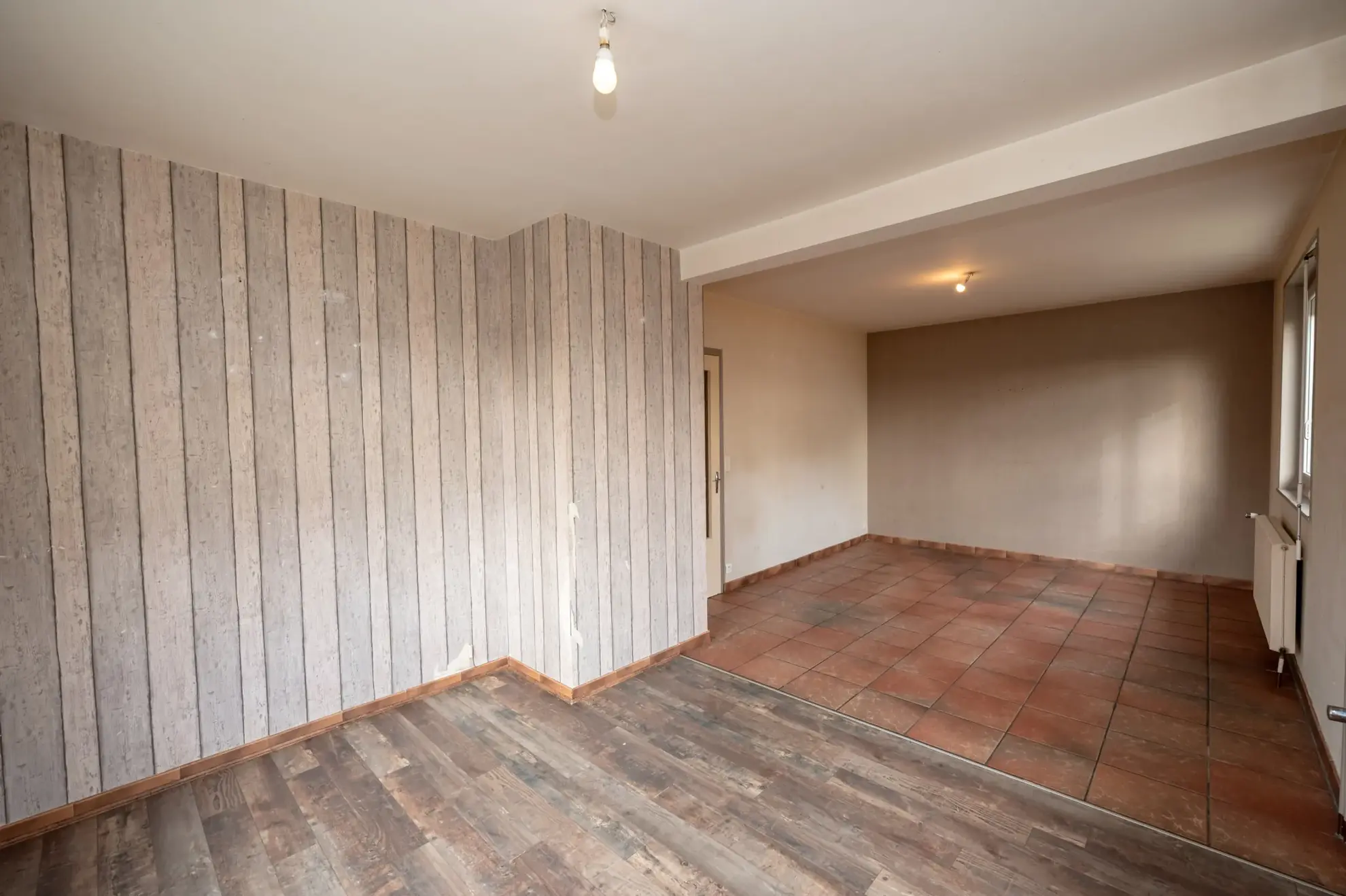 Maison individuelle avec 6 pièces à Courvieres, secteur calme, à rafraîchir 