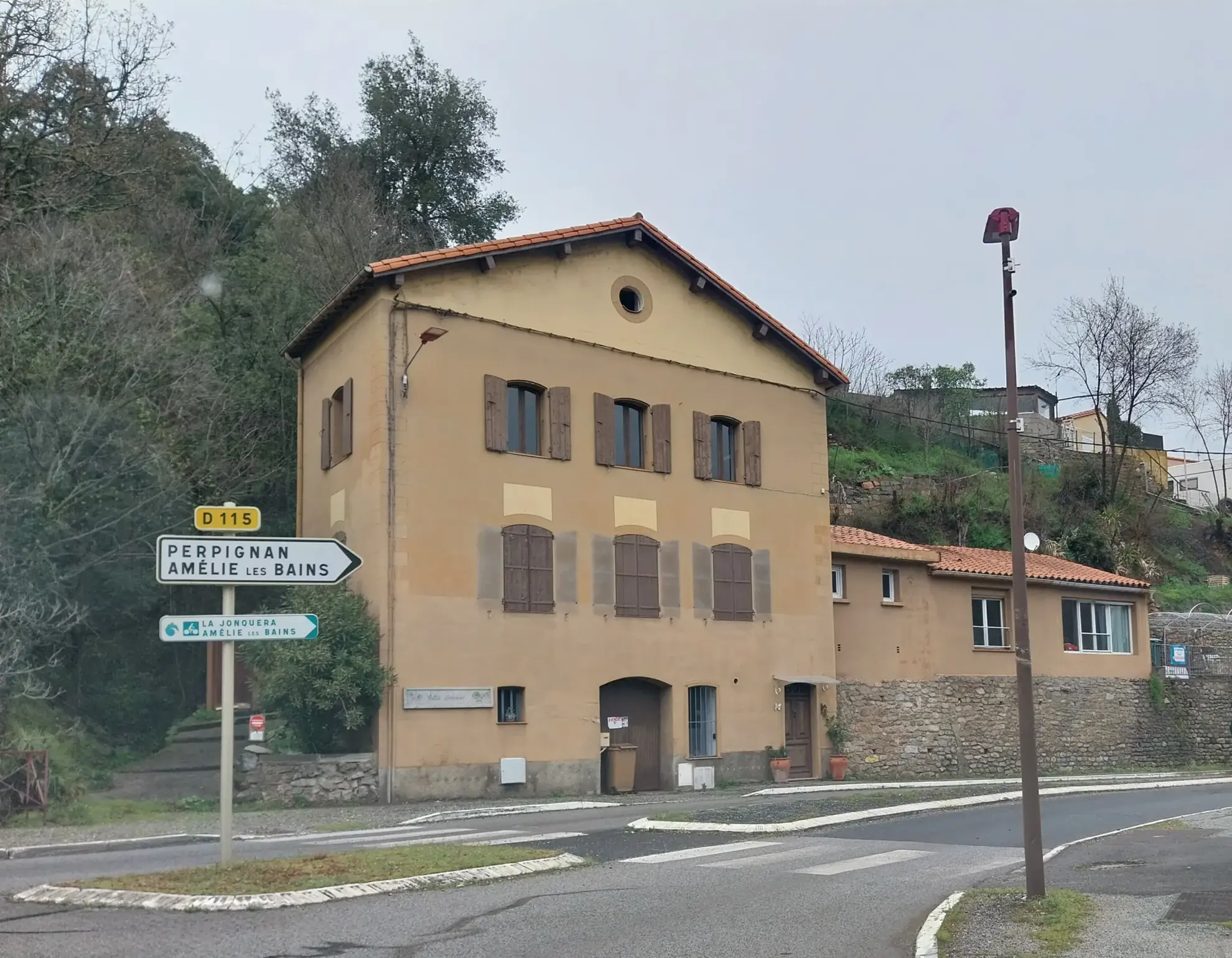 À vendre maison de village avec terrasse et jardin à Arles sur Tech 