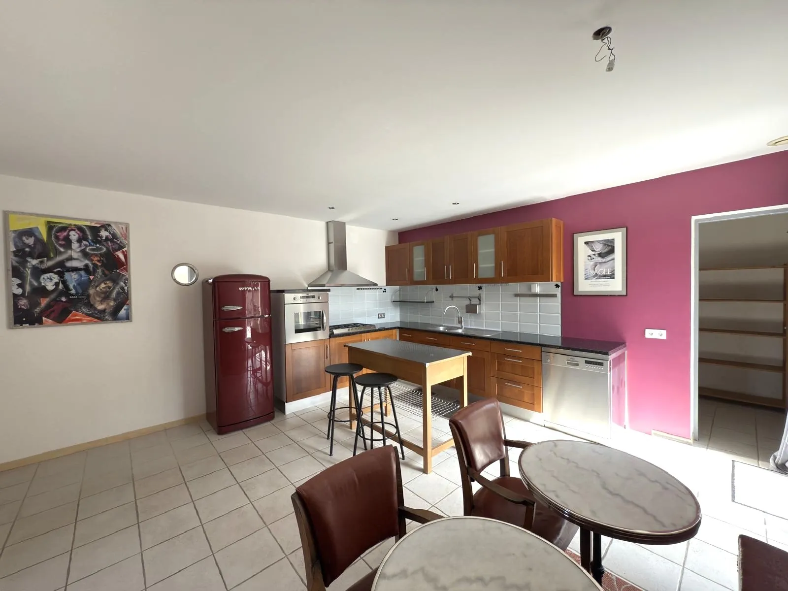 Villa 4 pièces avec piscine, dépendances et garage à Fontanes 