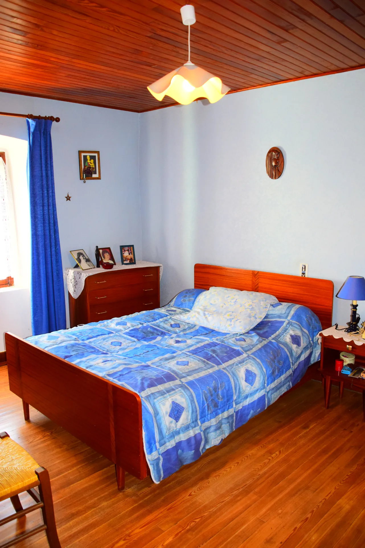 Maison de village à Issanlas avec appartements, garage et terrains - Opportunité à saisir 