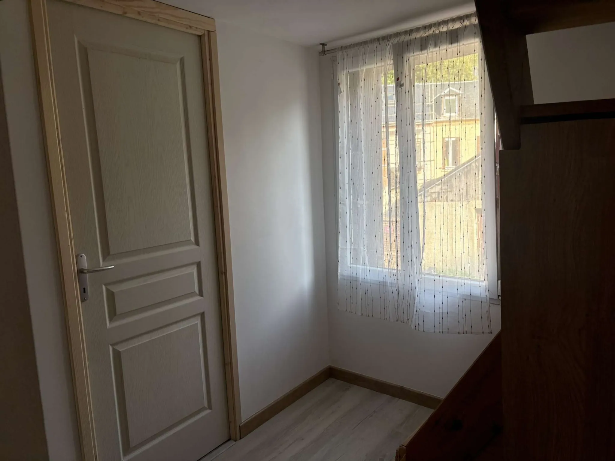 Maison à vendre à Bolbec, 65 m², proche centre-ville, sans travaux 
