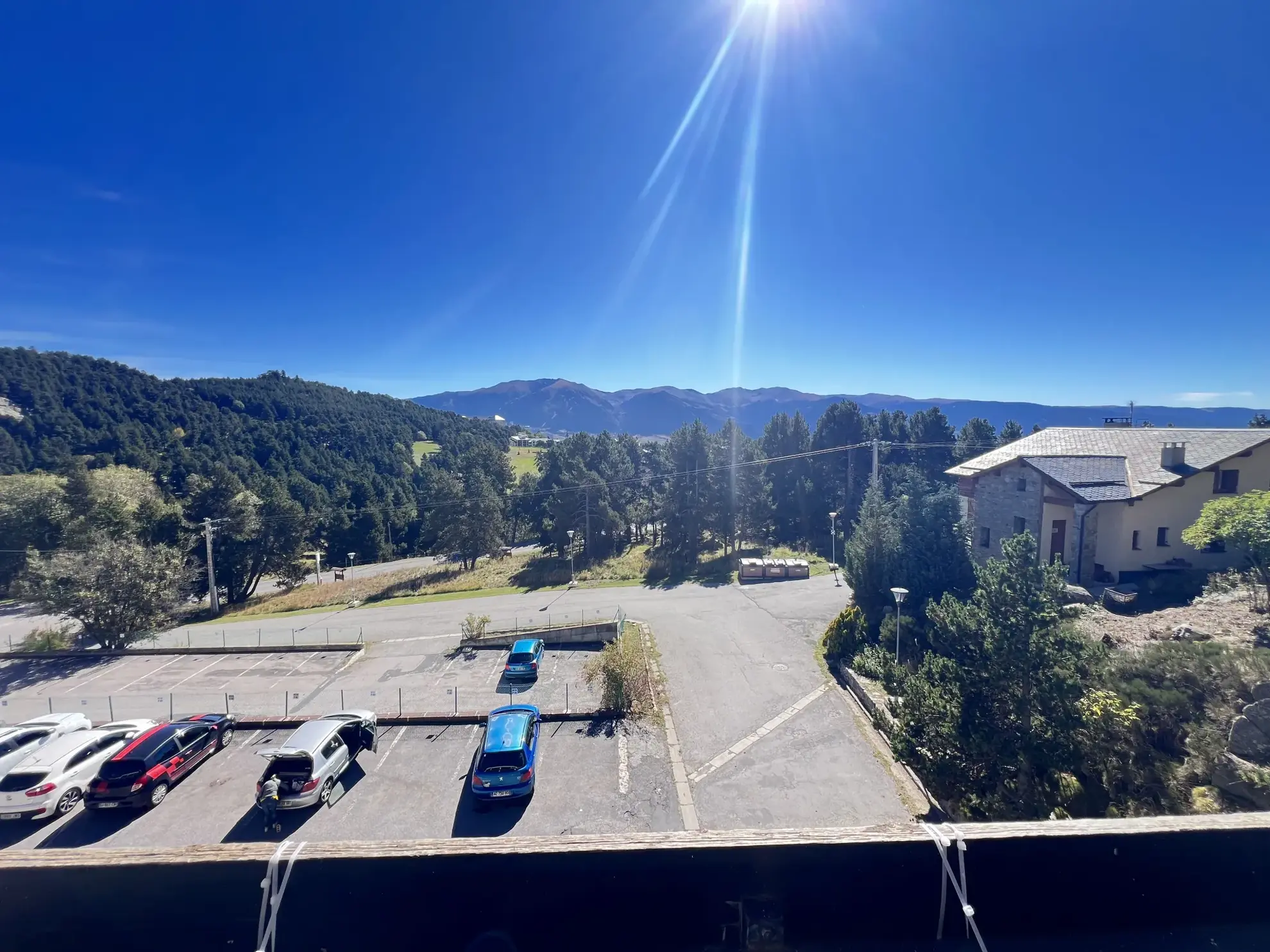 Appartement T2 en Pyrénées-Orientales avec vue montagne et parking 