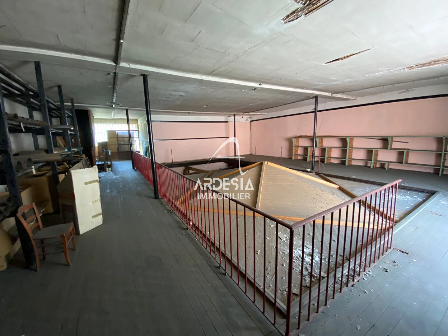 Loft à finir d'aménager à Saint Michel de Maurienne - Opportunité de rénovation rare 