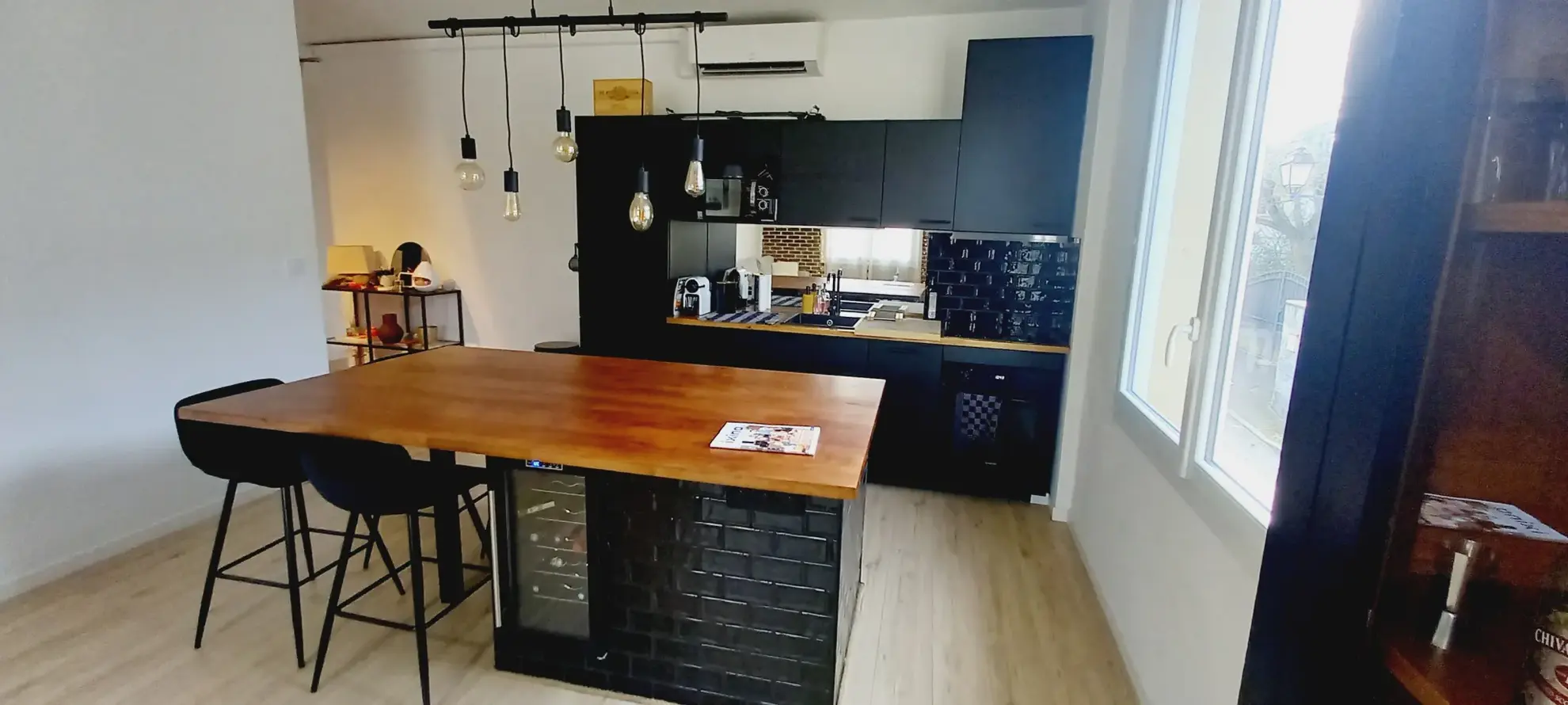 Maison de village rénovée de 95 m² avec garage à Saint-Lys 