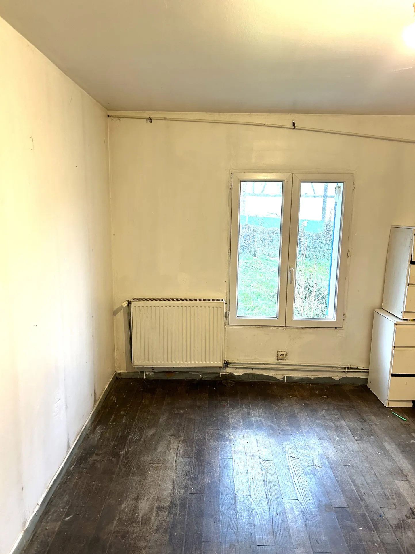 Maison à rénover à Gisors - Terrain de 367 m², proche gare, idéal investisseur 