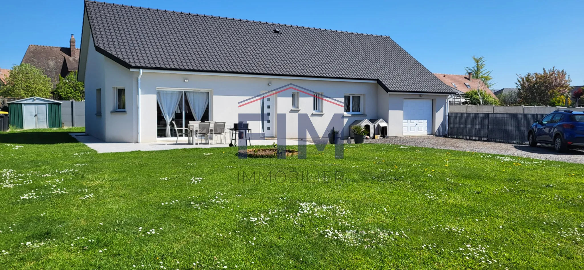 Maison récente 4 chambres avec jardin à Saint Nicolas d'Aliermont