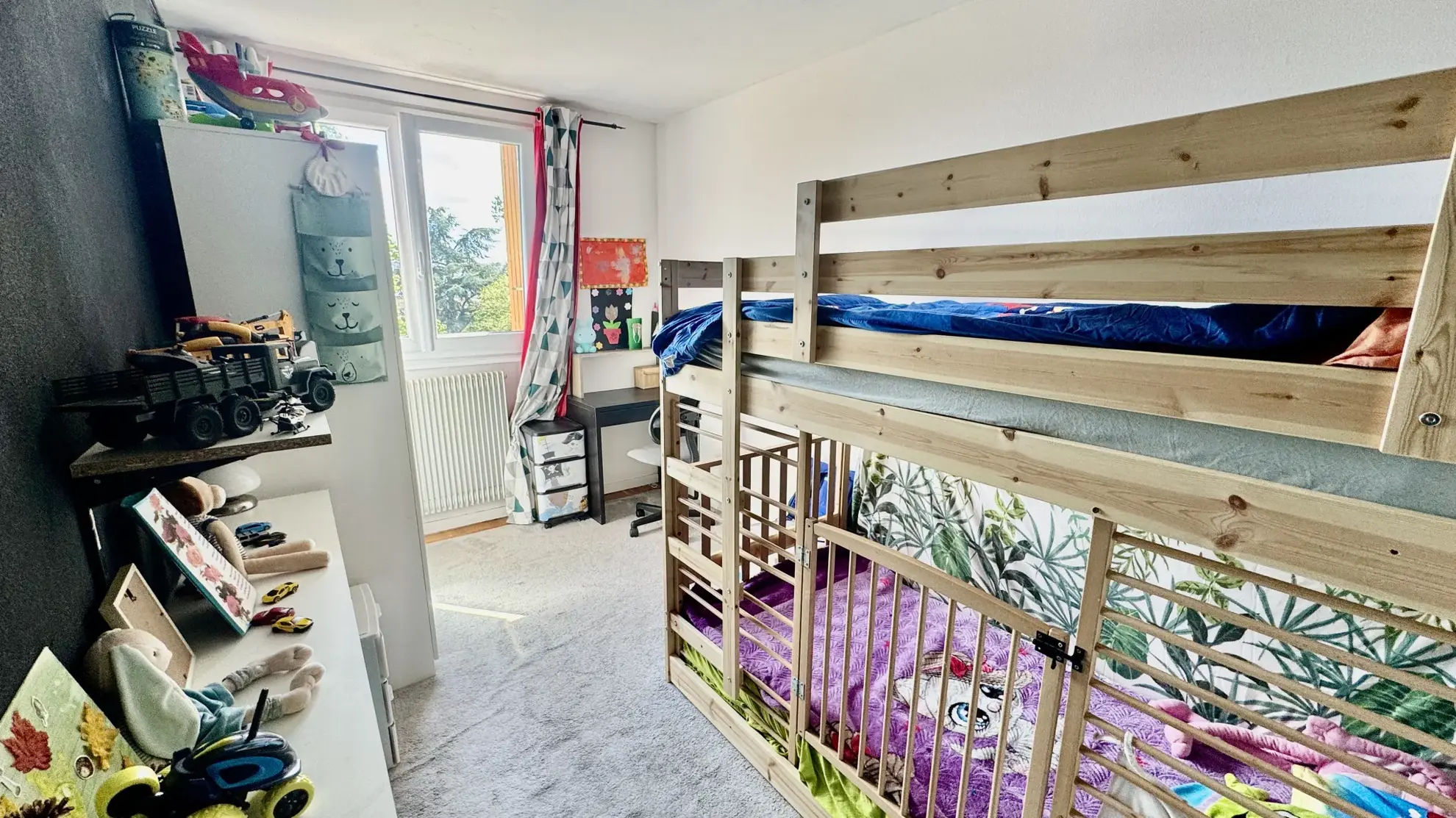 Appartement 4 pièces lumineux à Mantes-la-Ville avec parking et cave en centre-ville 