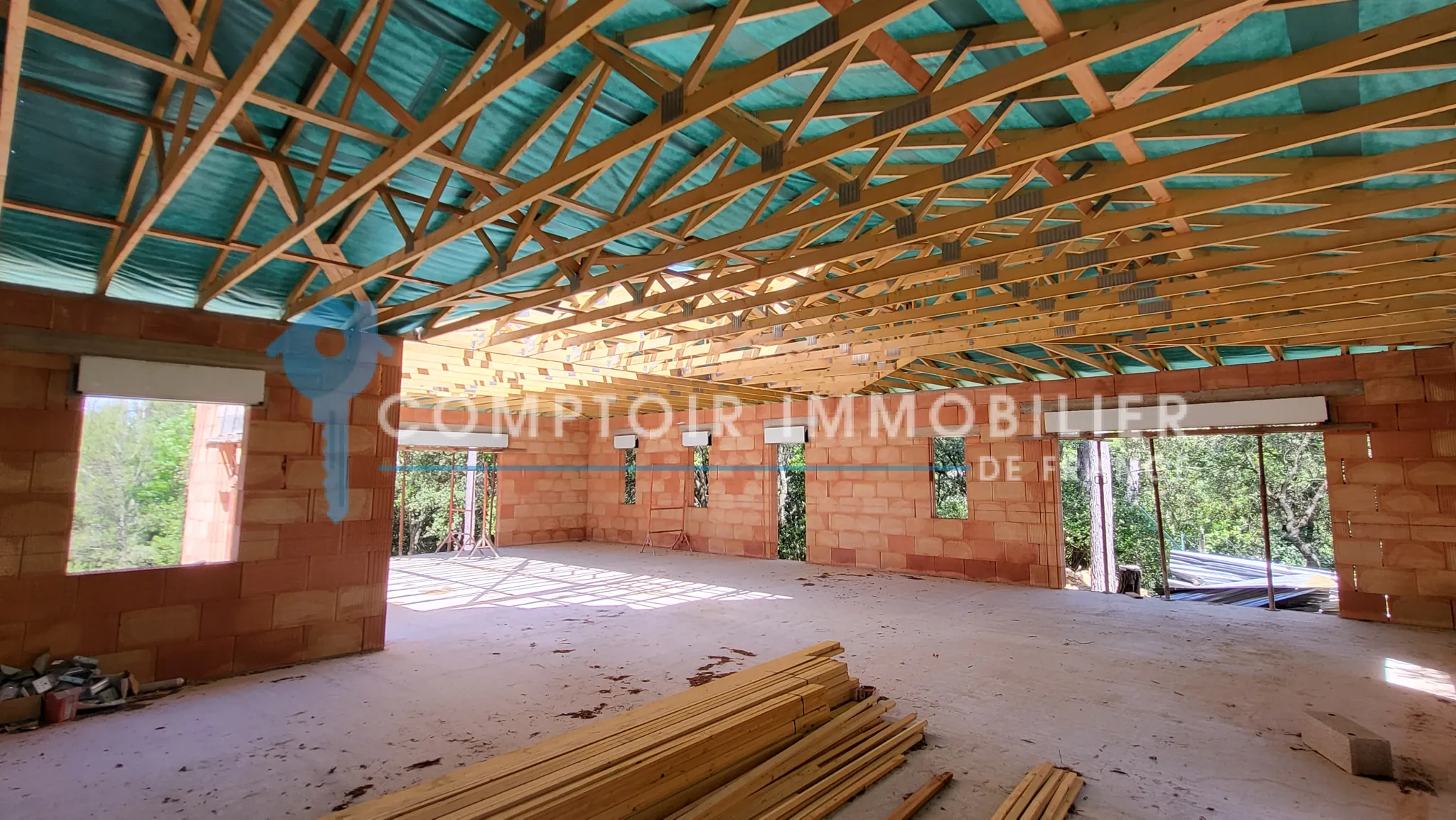 Maison de plain-pied de 140m² proche d'Anduze avec terrain de 2000m² à vendre