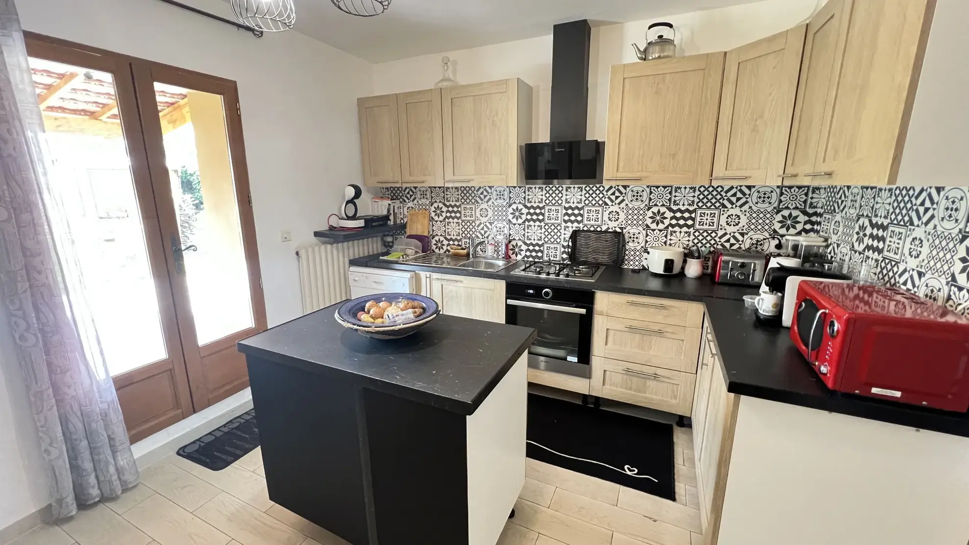 Maison individuelle à Vayres-sur-Essonne de 130 m² avec terrain et garage 