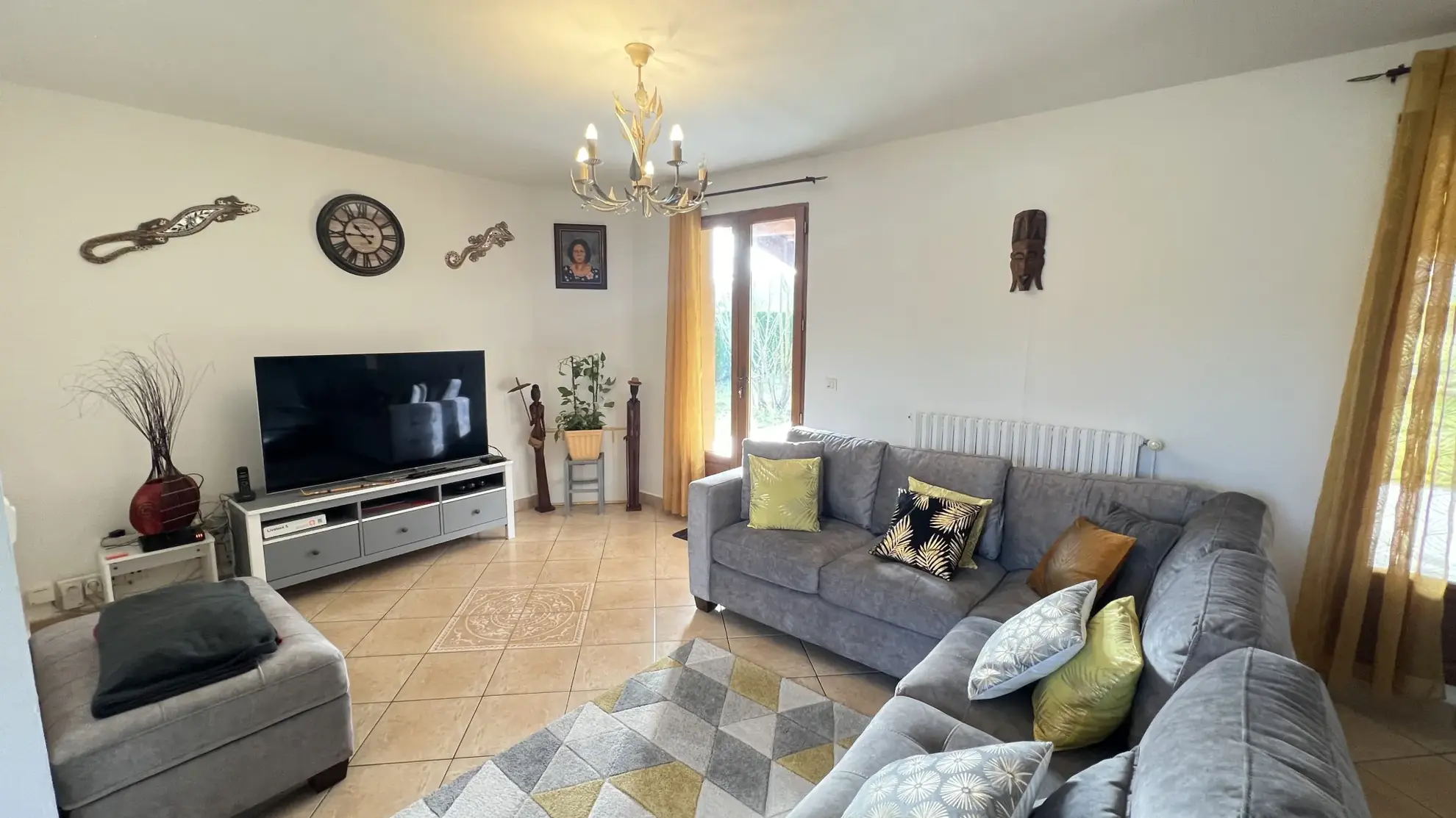 Maison individuelle à Vayres-sur-Essonne de 130 m² avec terrain et garage 