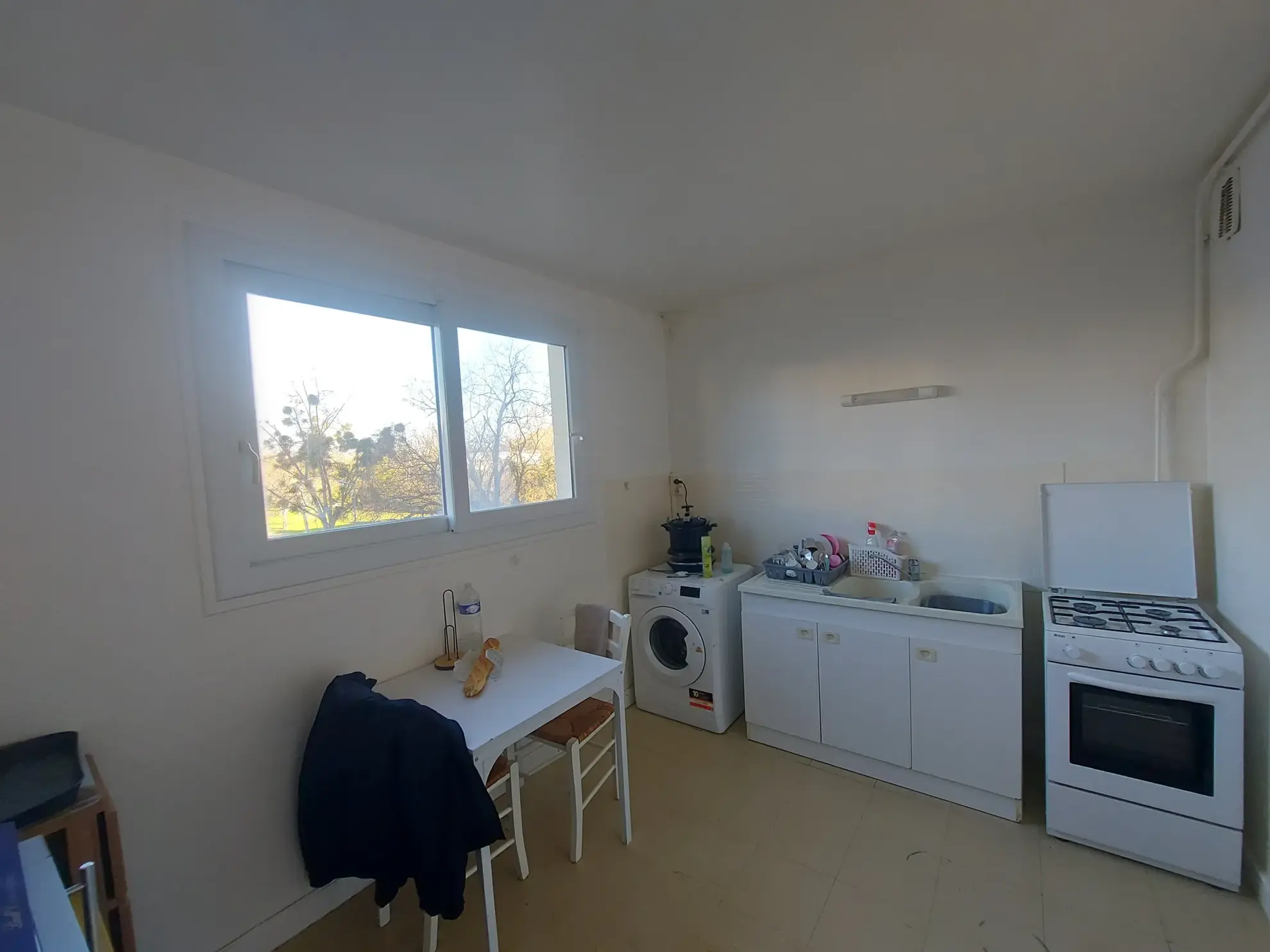 Apartement 2 pièces avec parking près du lac de Gassicourt à Mantes-La-Jolie 