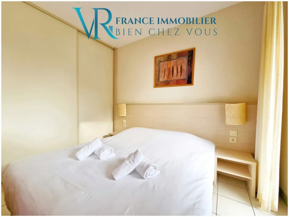 Studio de 31m² avec balcon et parking à Divonne-les-Bains - Investissement rentable 