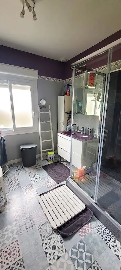 Maison à vendre avec 127 m² habitables, 3 chambres, terrain de 2439 m² en Dordogne 