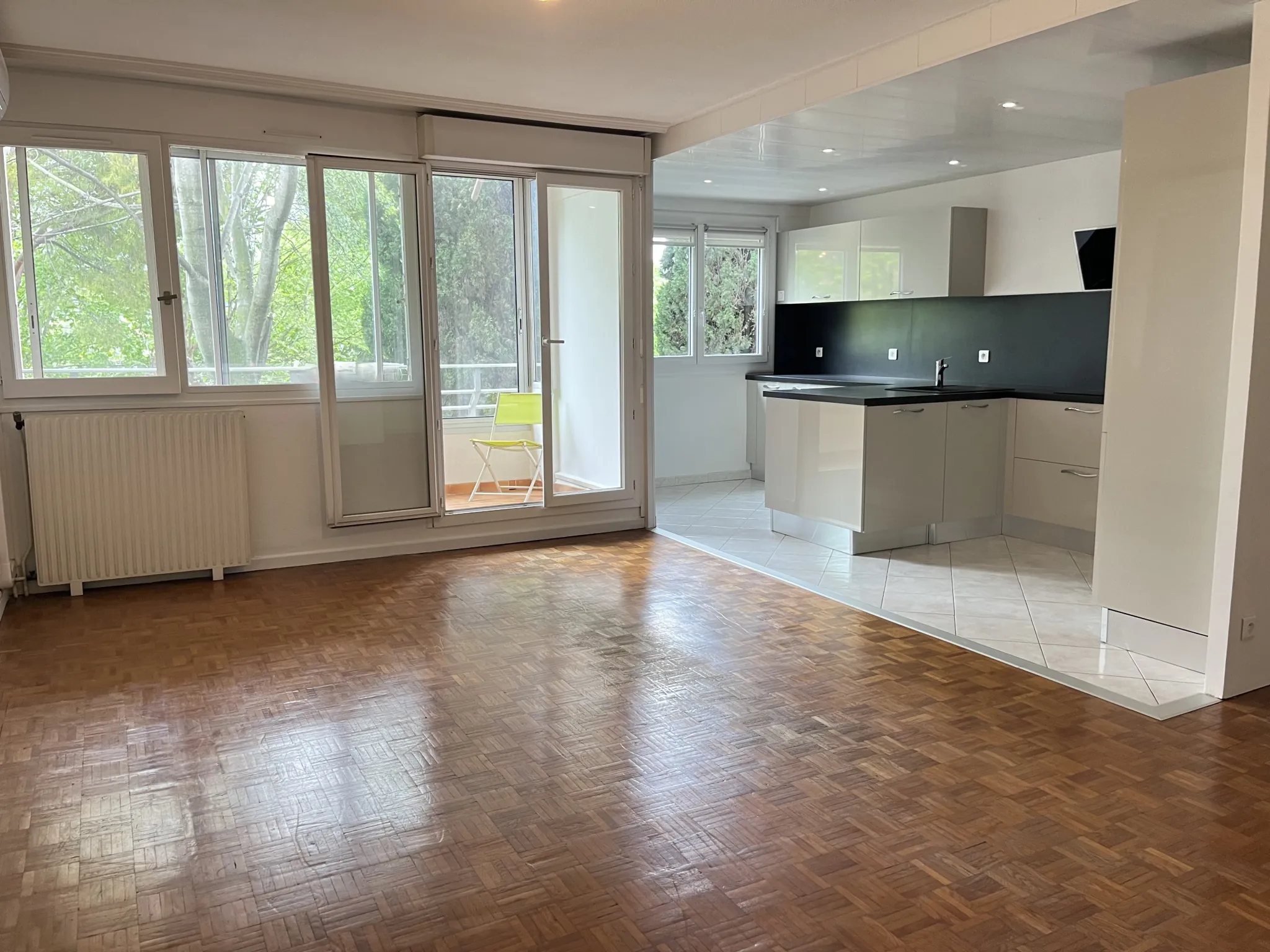 Appartement T3 lumineux avec loggia dans résidence sécurisée à Montpellier Estanove 