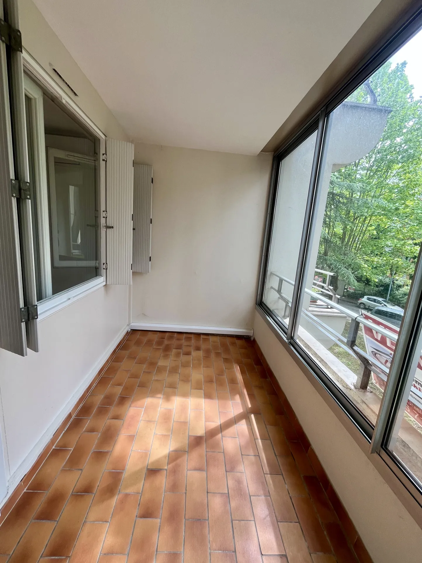 Appartement T3 lumineux avec loggia dans résidence sécurisée à Montpellier Estanove 