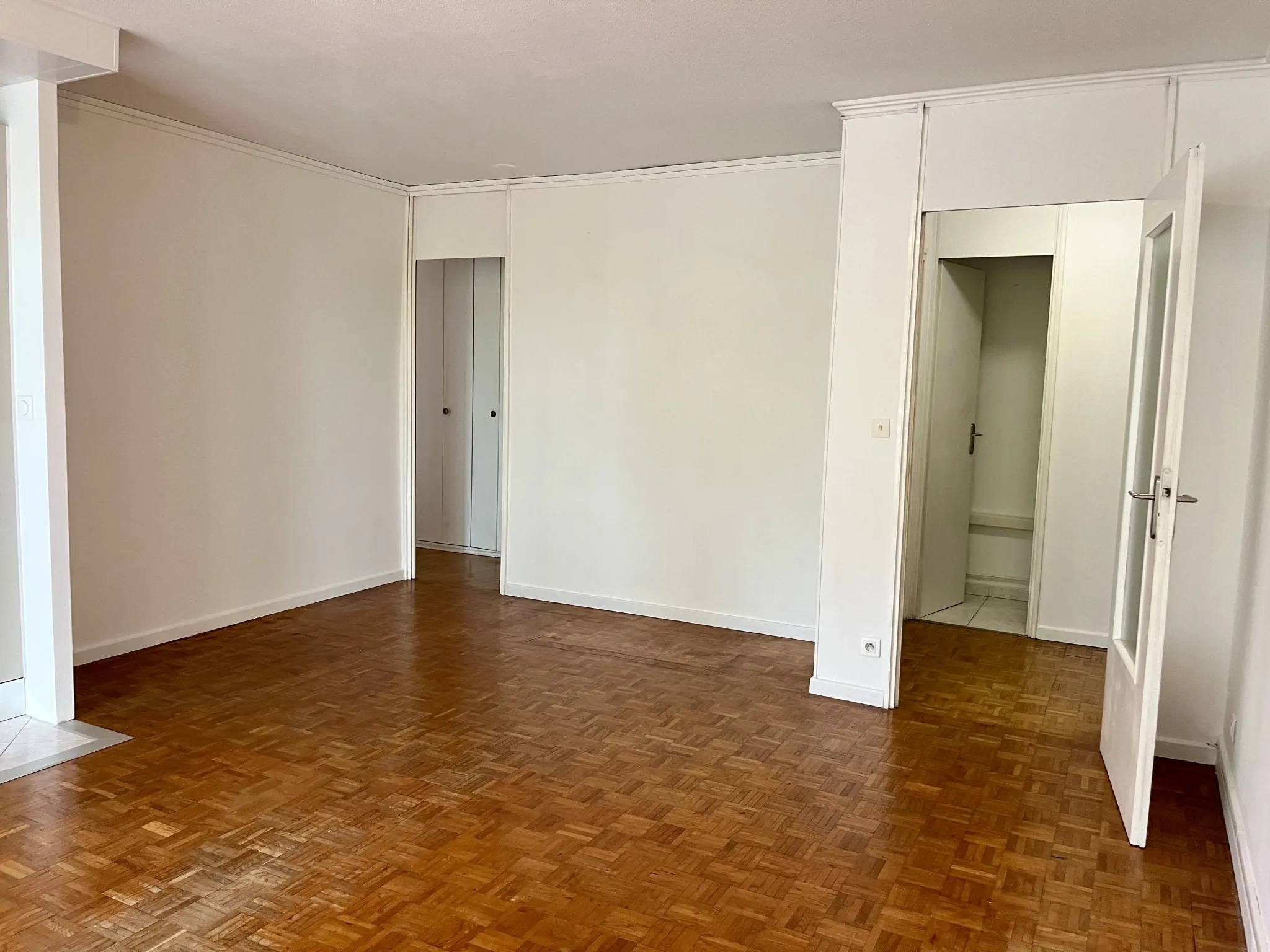 Appartement T3 lumineux avec loggia dans résidence sécurisée à Montpellier Estanove 