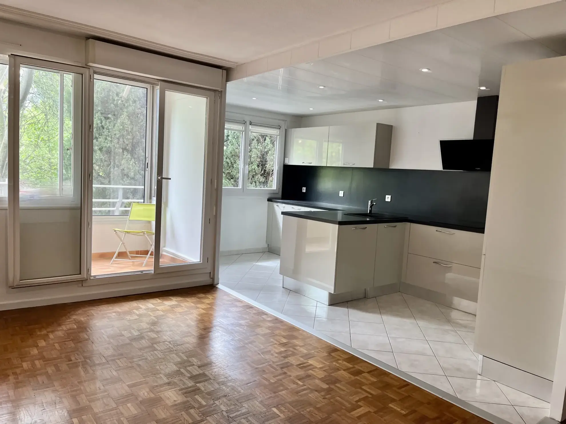 Appartement T3 lumineux avec loggia dans résidence sécurisée à Montpellier Estanove 