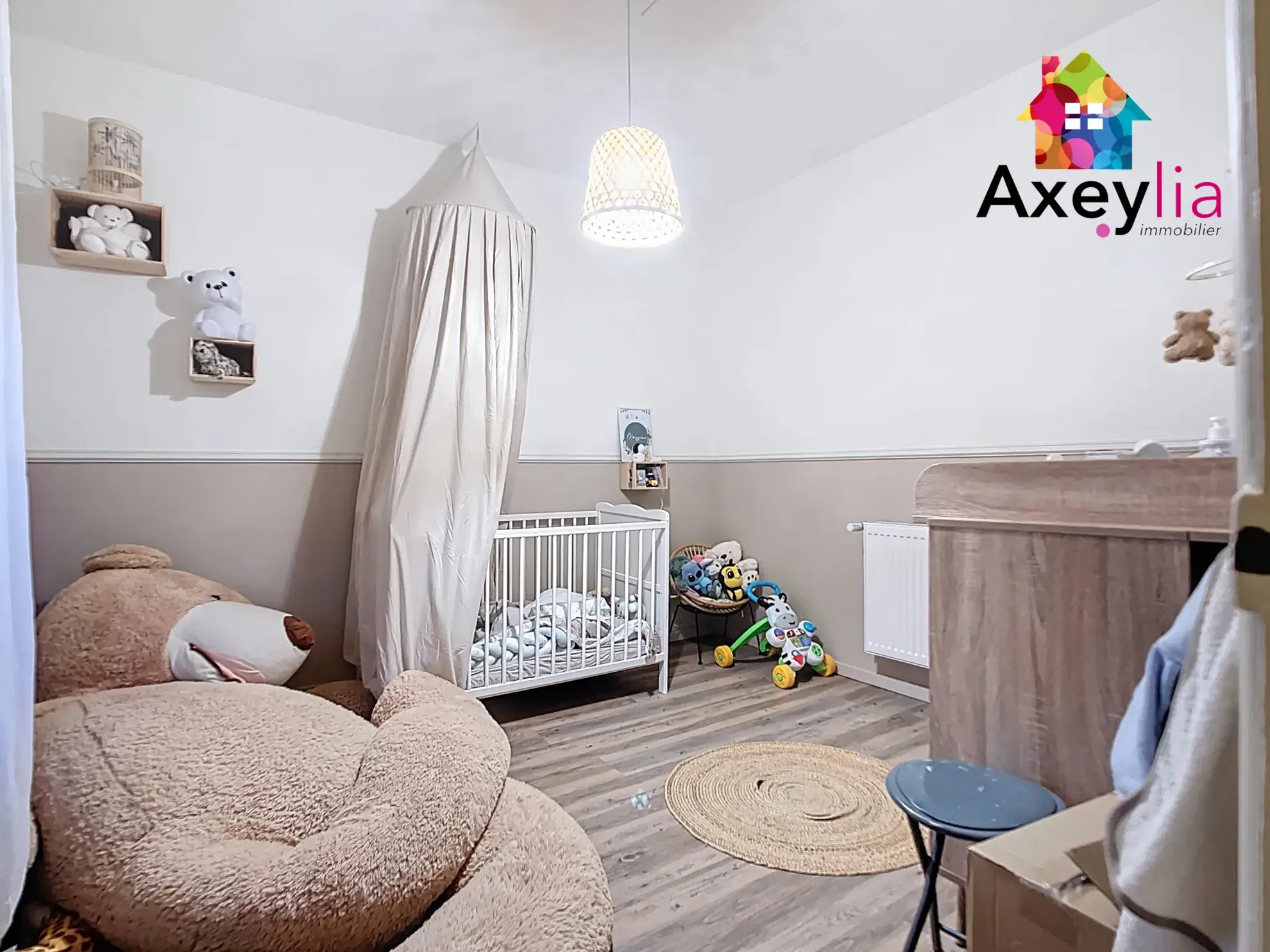 Maison rénovée 3 chambres avec terrain de 651 m² au Coteau 