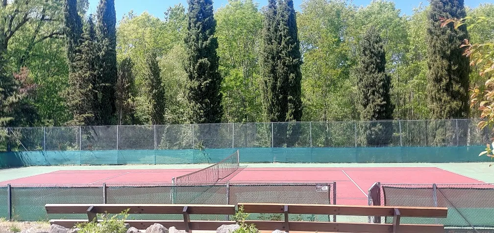 Villa de luxe à Daumazan-sur-Arize dans résidence avec services haut de gamme 